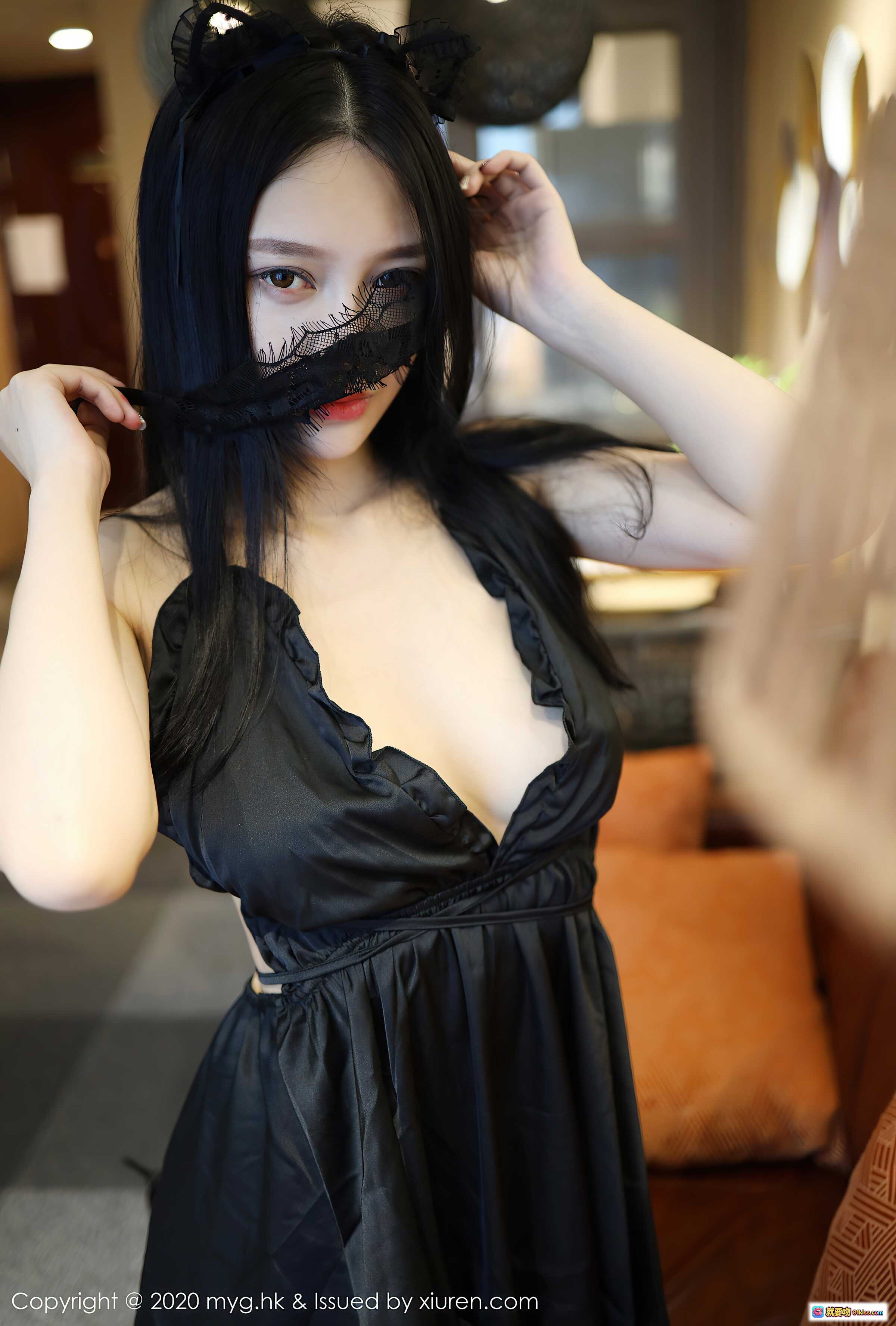 图片[1] - 唐琪儿黑丝蕾丝猫耳性感写真｜MyGirl美媛馆VOL.457深V吊带裙私房美图 - 就要吻