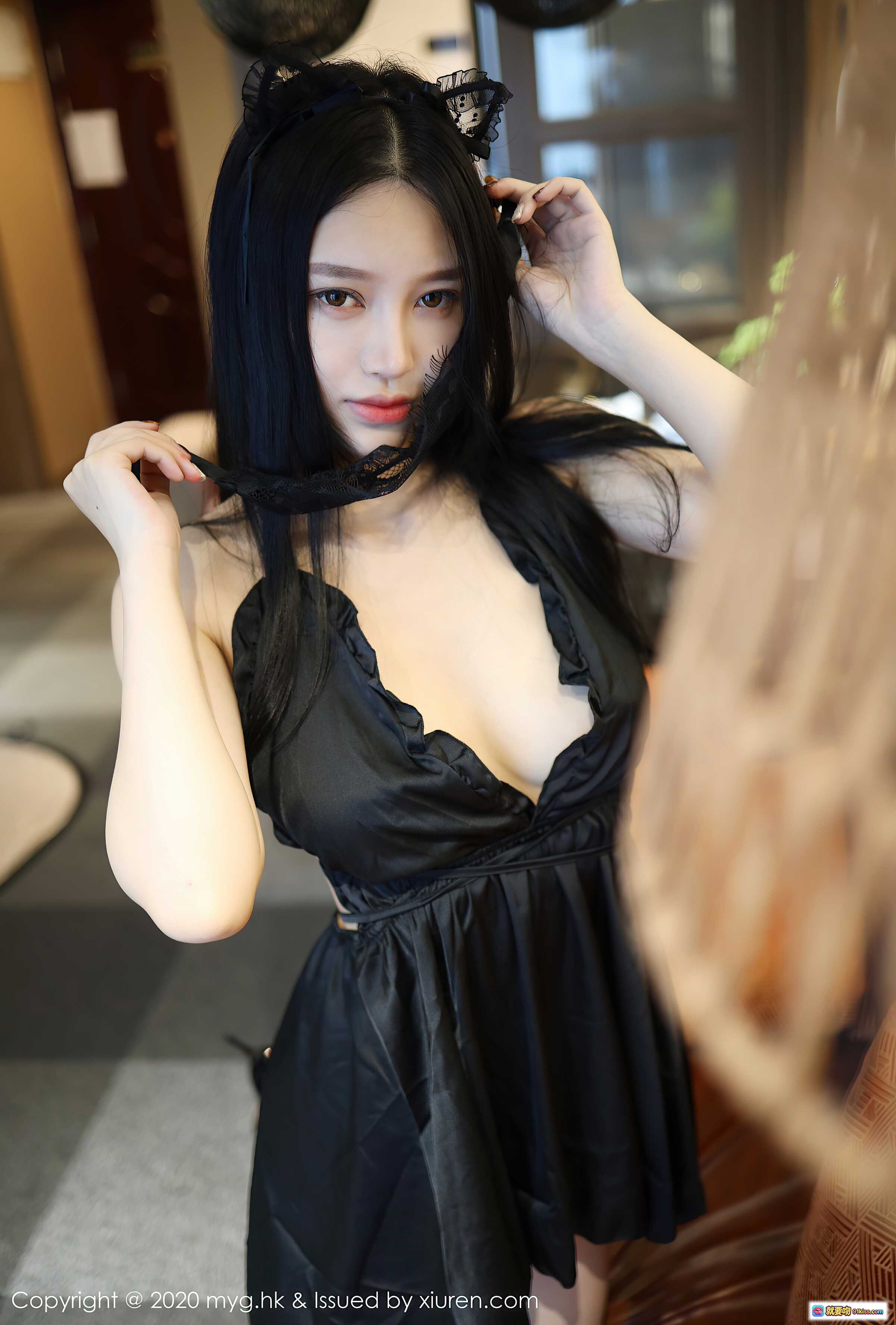 图片[2] - 唐琪儿黑丝蕾丝猫耳性感写真｜MyGirl美媛馆VOL.457深V吊带裙私房美图 - 就要吻