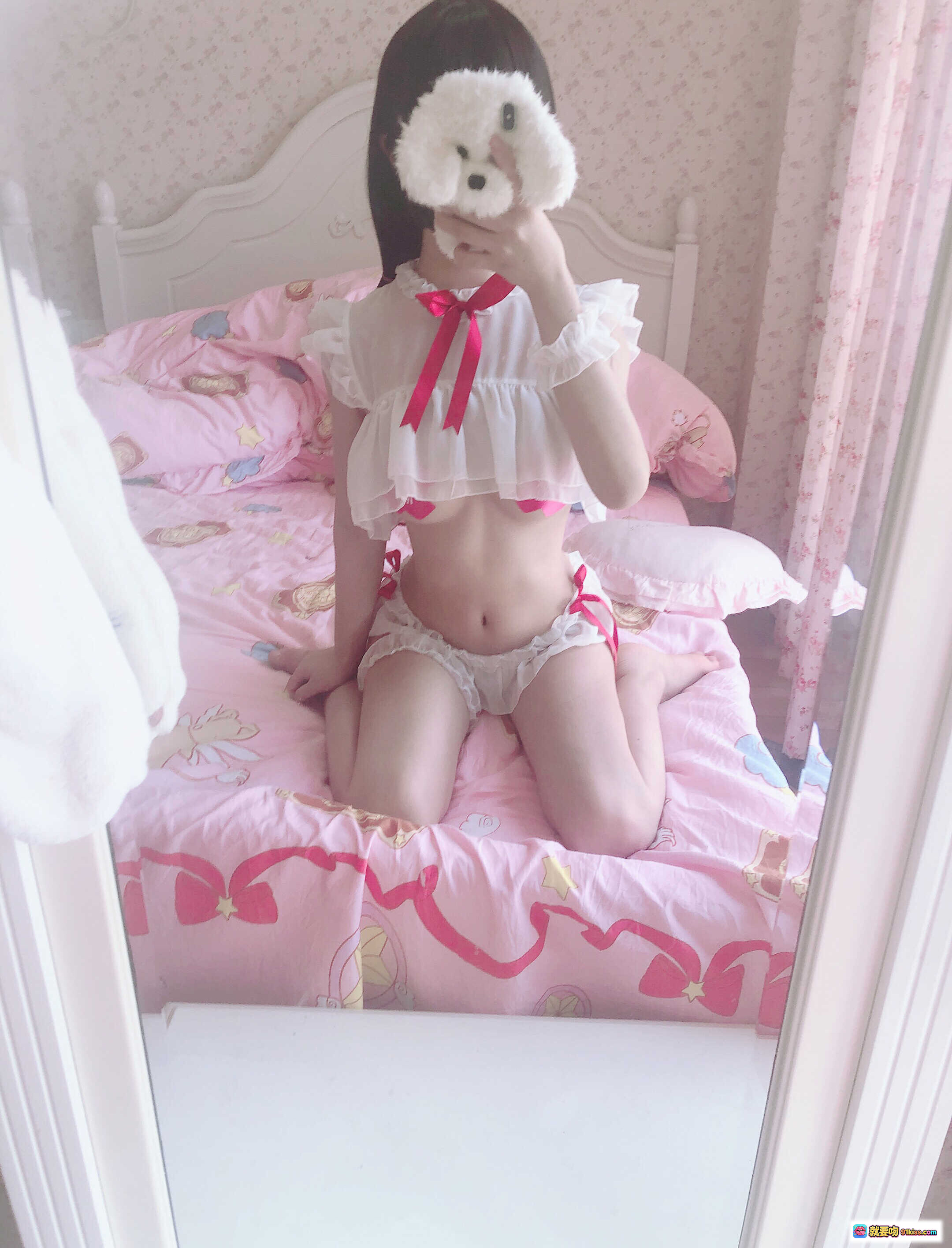 图片[5] - 桜井宁宁NO.029双马尾私房少女写真｜粉色卧室甜美风｜蕾丝边短裙+蝴蝶结上衣｜镜前自拍美腿特写 - 就要吻