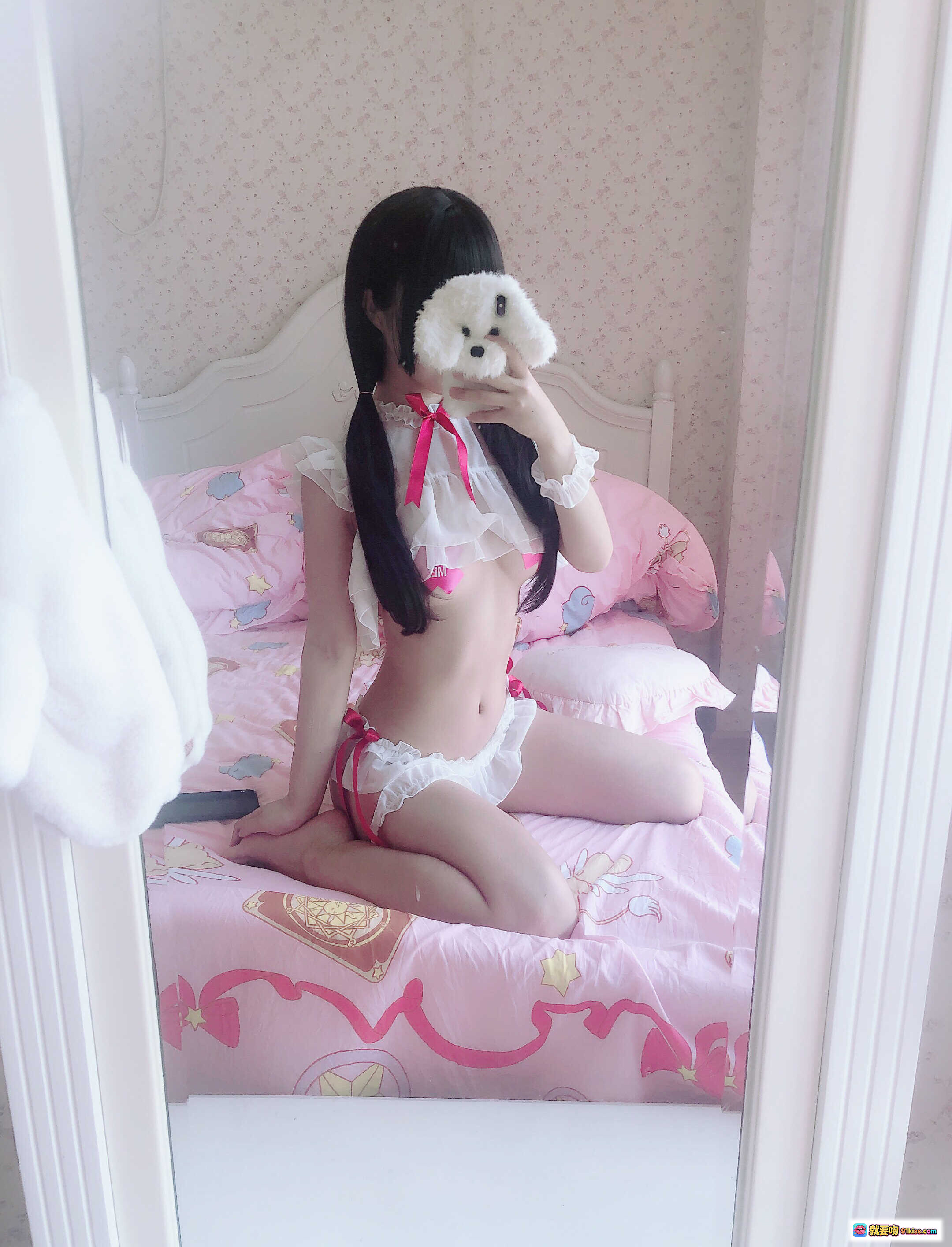 图片[7] - 桜井宁宁NO.029双马尾私房少女写真｜粉色卧室甜美风｜蕾丝边短裙+蝴蝶结上衣｜镜前自拍美腿特写 - 就要吻