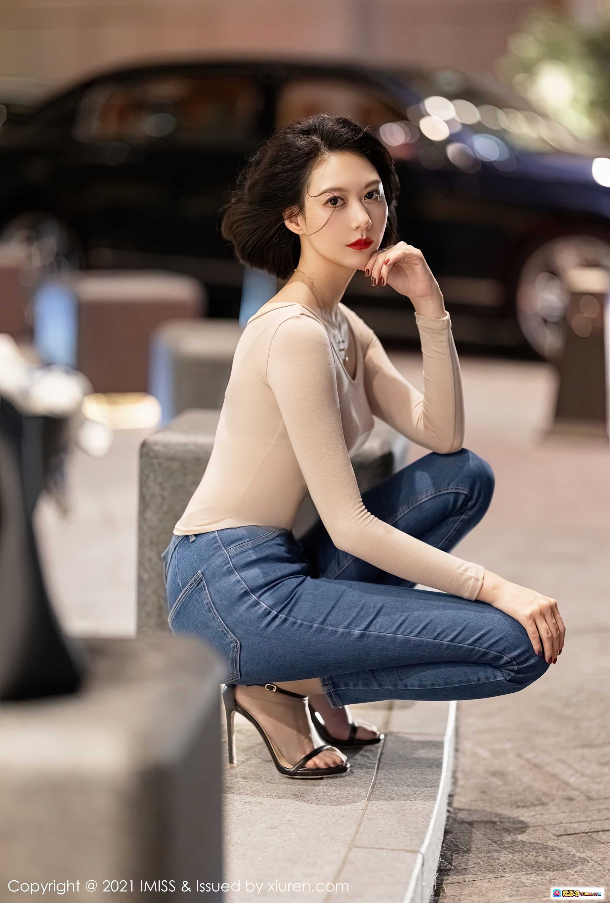 图片[8] - IMiss艺轩2021.06.04 Vol.600 美女写真 优雅短发 红唇长袖 金色项链 侧颜特写 高清人像摄影 - 就要吻