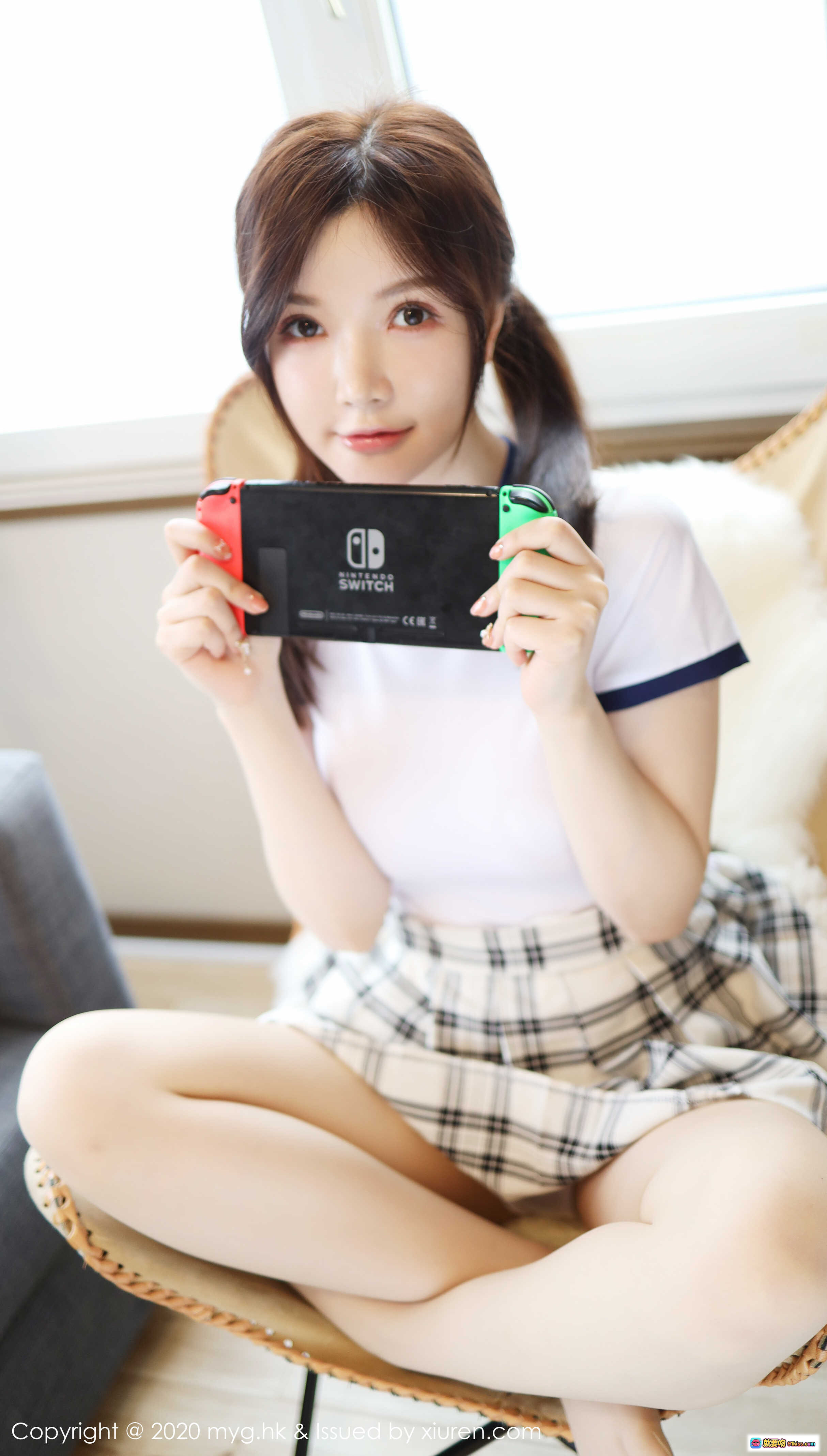 图片[8] - 糯美子Mini写真 | MyGirl美媛馆VOL.430 | 白色T恤格子裙少女风 | 2020年1月高清图集 - 就要吻