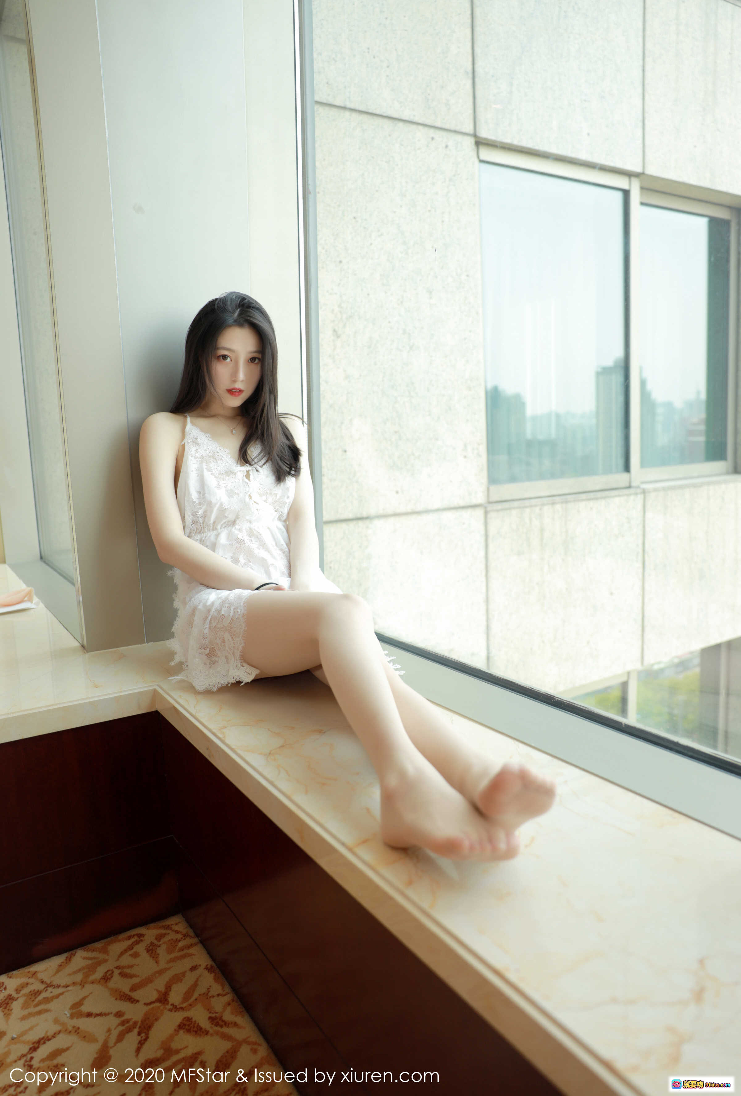 图片[1] - 言沫窗边写真 | MFStar模范学院VOL.315 | 白色蕾丝吊带裙 | 高清私房美图 | 2020年4月23日发布 - 就要吻