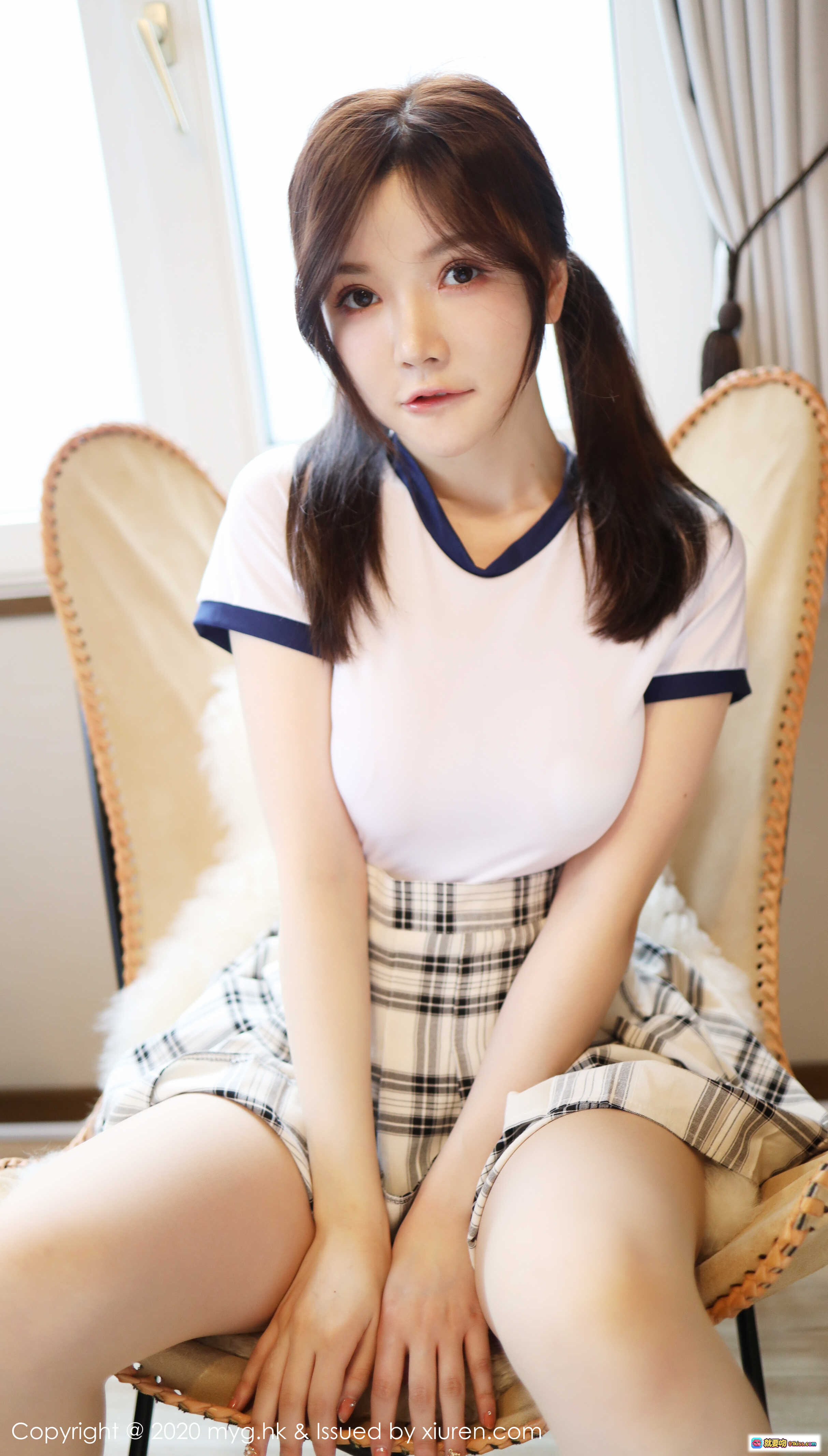 图片[3] - 小夕juju校园风写真 | 白色T恤格子短裙少女感十足 | MyGirl美媛馆Vol.530高清图集 - 就要吻