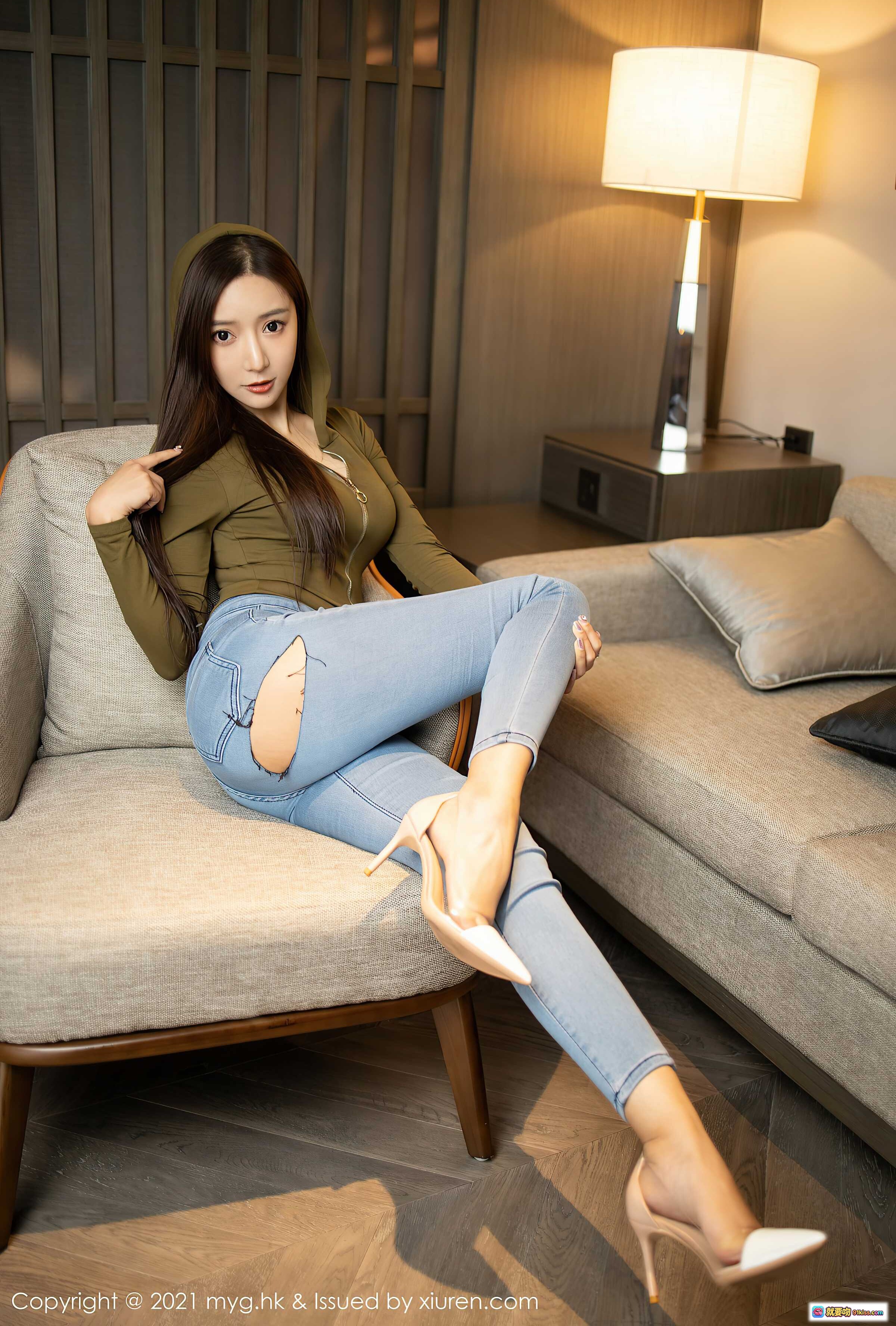 图片[5] - 王馨瑶yanni清新饮品写真 | 美媛馆2021 Vol.502 | 橙汁少女日常 | 长发甜美风 | 咖啡厅氛围感美照 - 就要吻