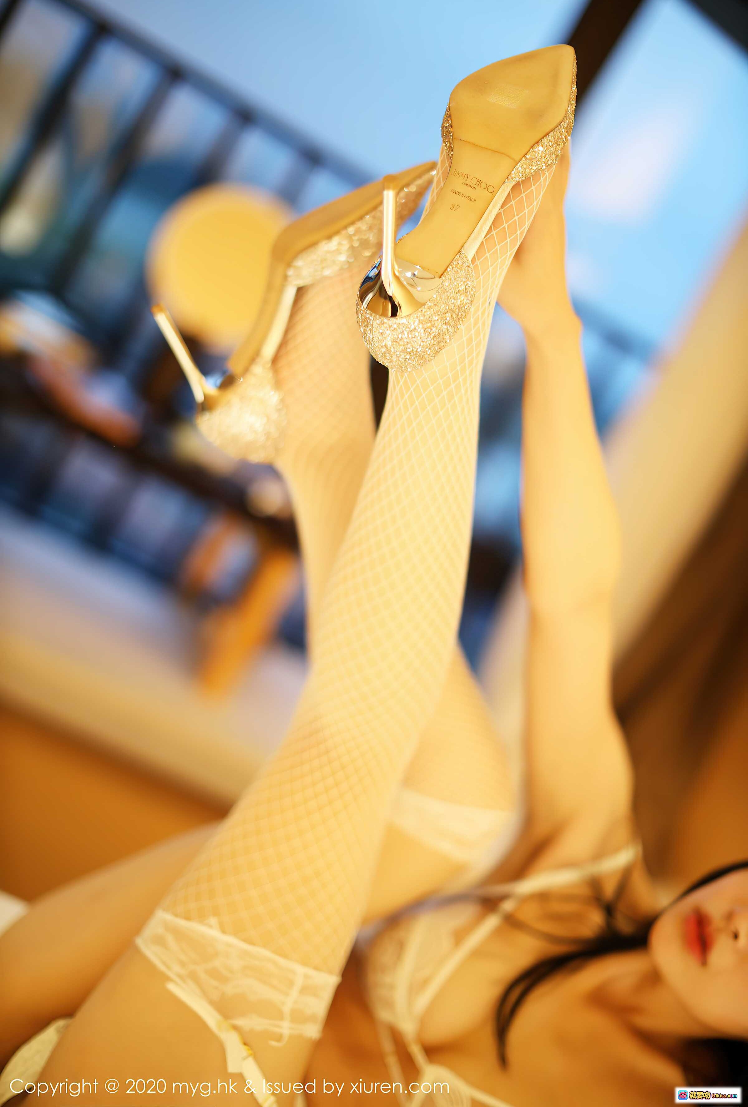 图片[6] - 唐琪儿白色蕾丝内衣渔网袜美腿写真 – MyGirl美媛馆2020.11.25 VOL.461高清私房图集 - 就要吻