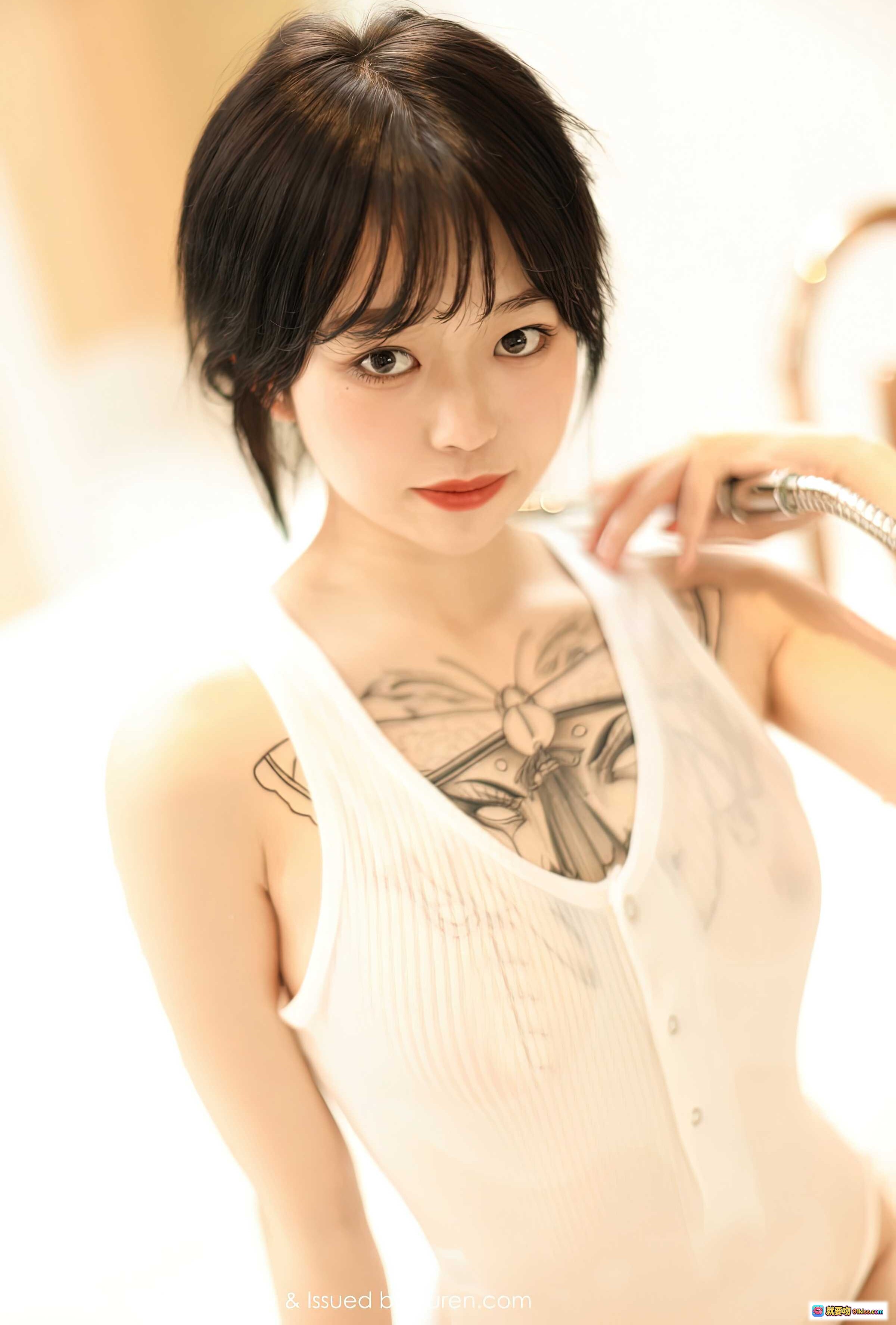 图片[2] - MFStar模范学院2021.05.17 Vol.496 奶瓶子 白色浴袍性感写真 蝴蝶纹身浴室私房照 48图303M高清图集 - 就要吻