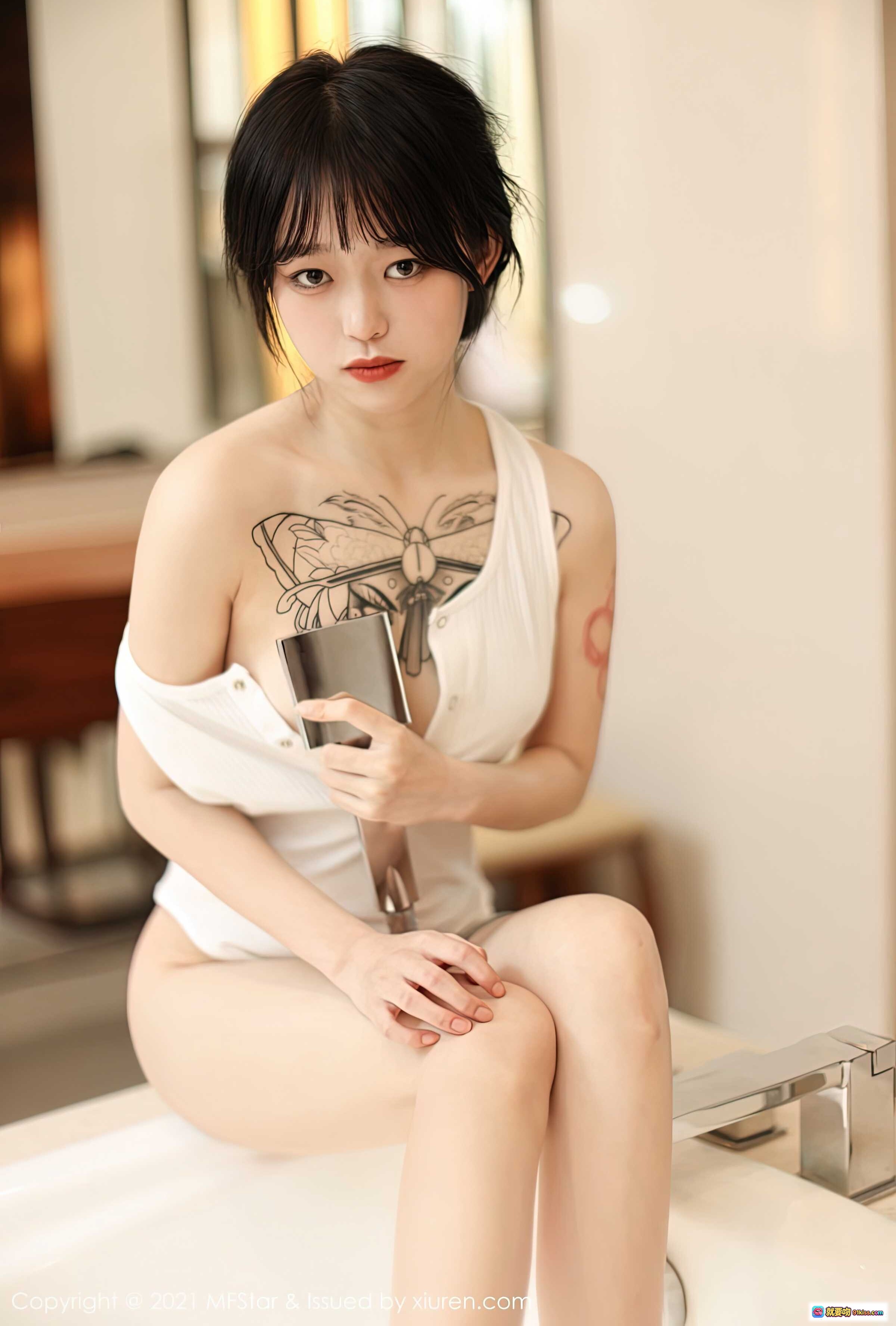 图片[8] - MFStar模范学院2021.05.17 Vol.496 奶瓶子 白色浴袍性感写真 蝴蝶纹身浴室私房照 48图303M高清图集 - 就要吻