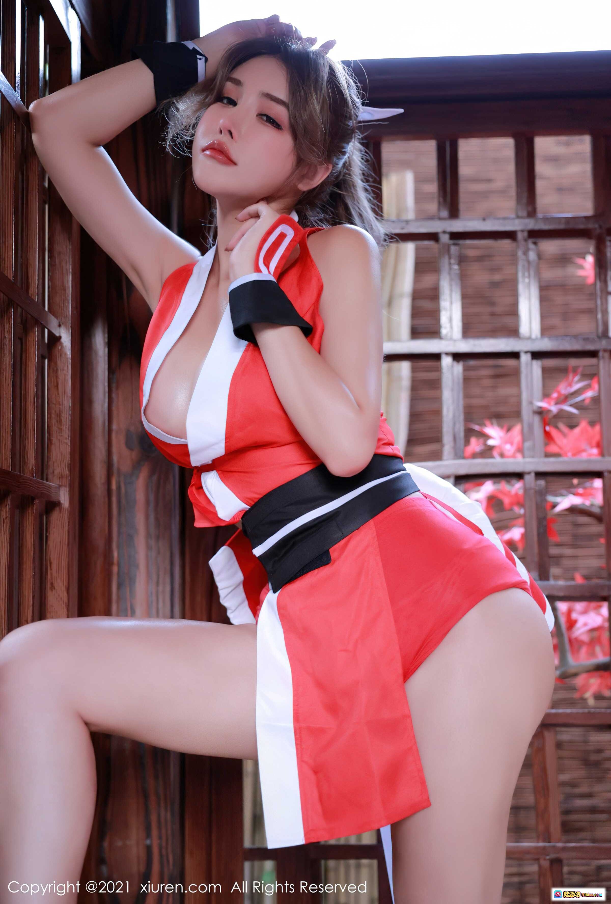 图片[10] - 肉晴MINI红白和风cosplay写真 | XiuRen秀人网2021.07.28 No.3724 | 日式榻榻米场景 | 美腿长袜造型 | 57图高清图集 - 就要吻