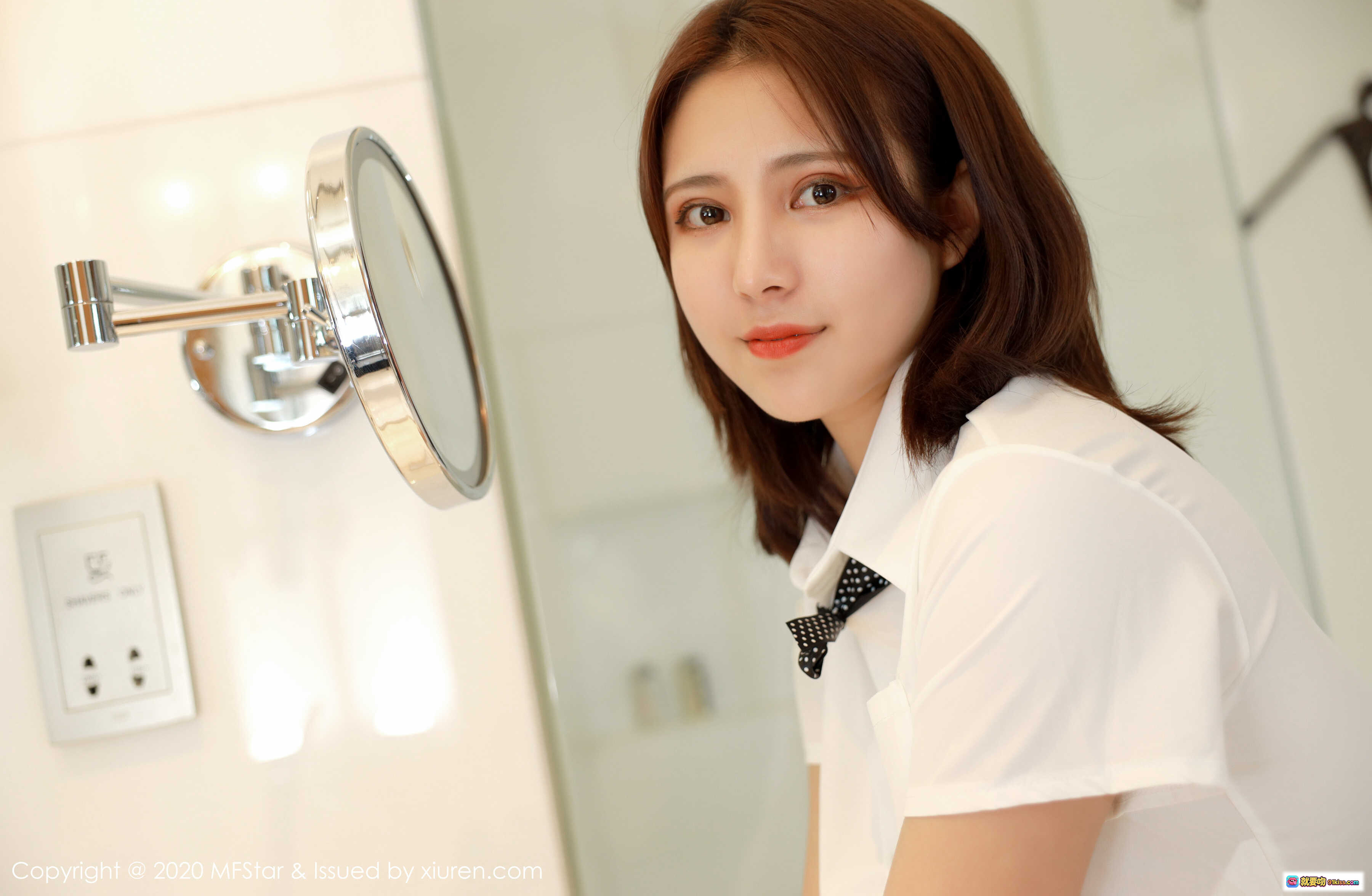 图片[10] - MFStar模范学院2020.05.15 Vol.330 久久Aimee 白衬衫黑短裙黑丝美腿丰胸肥臀浴室写真55P - 就要吻