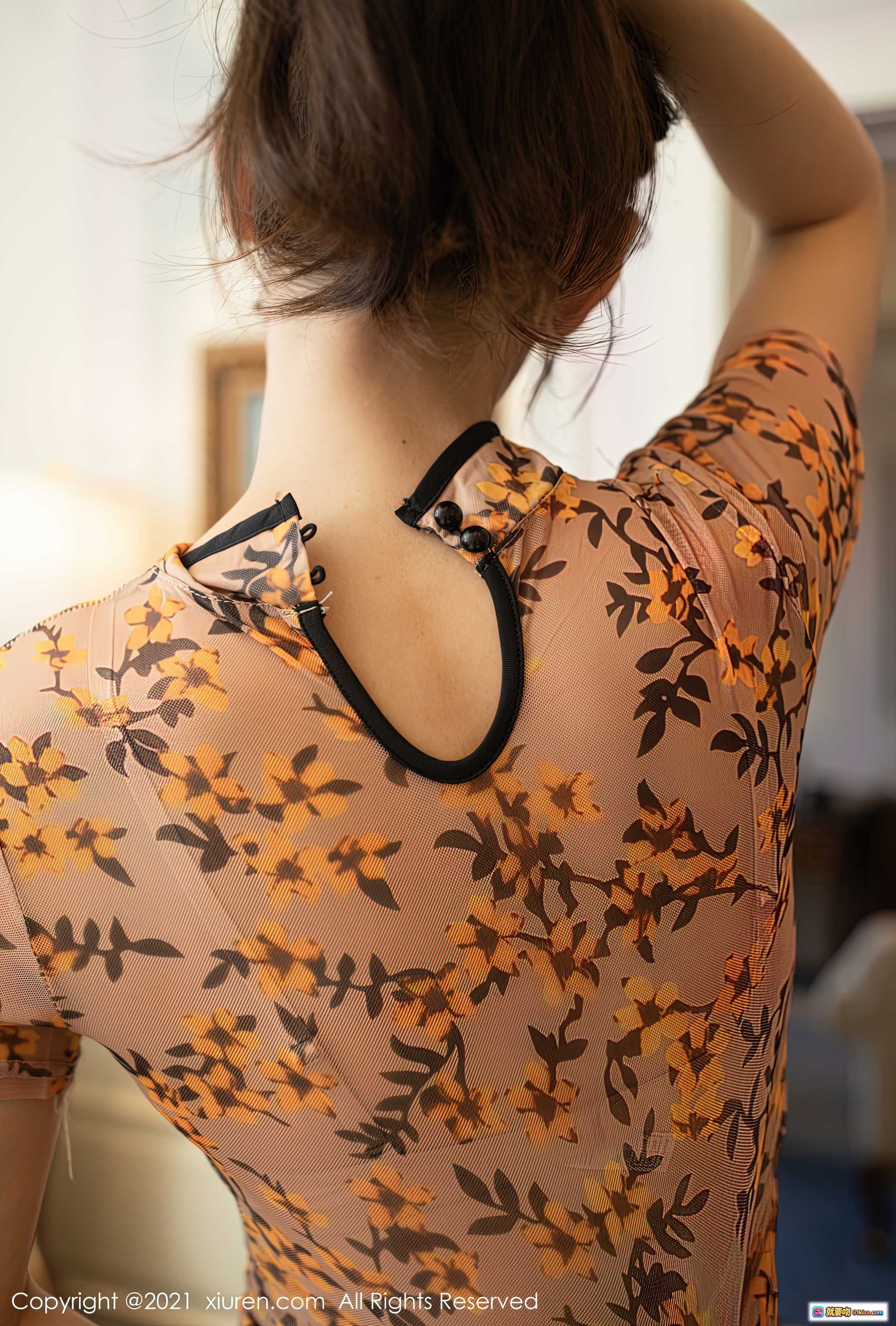 图片[7] - 唐安琪美腿丝袜特写 | XiuRen秀人网2021.06.29 No.3602 | 精致足部细节+优雅室内场景 - 就要吻