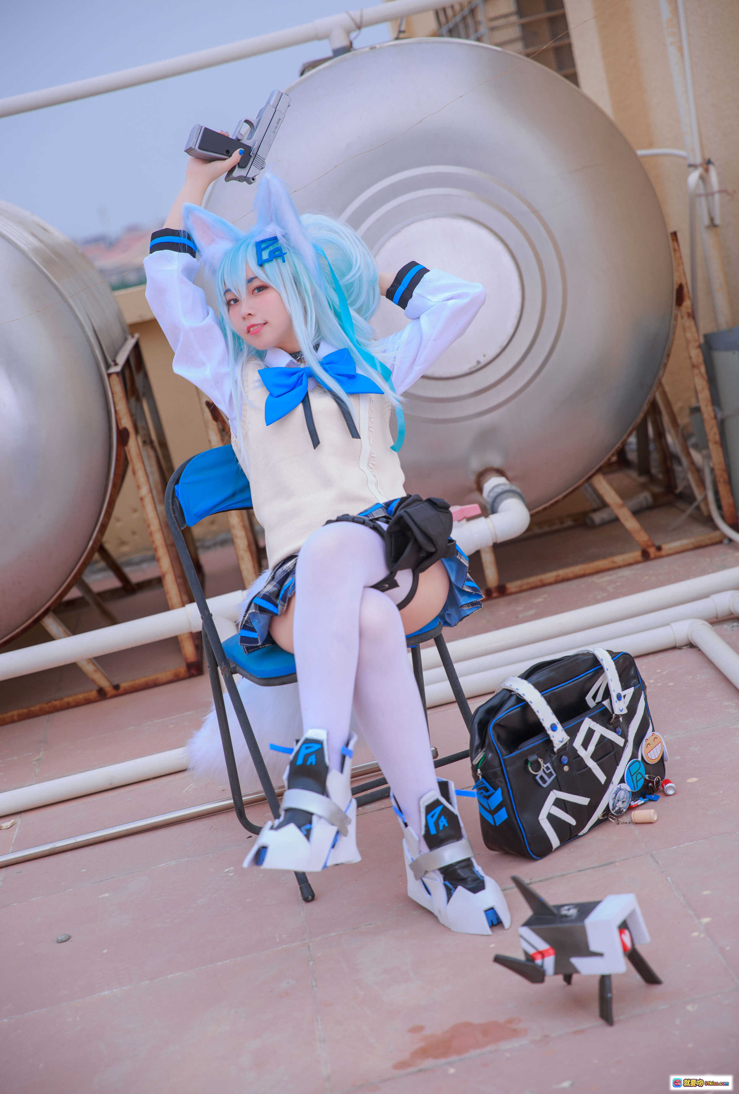 图片[9] - 少女前线PA15校服cosplay G44不会受伤 NO.044 蓝发猫耳少女读书写真 33P高清图包 - 就要吻