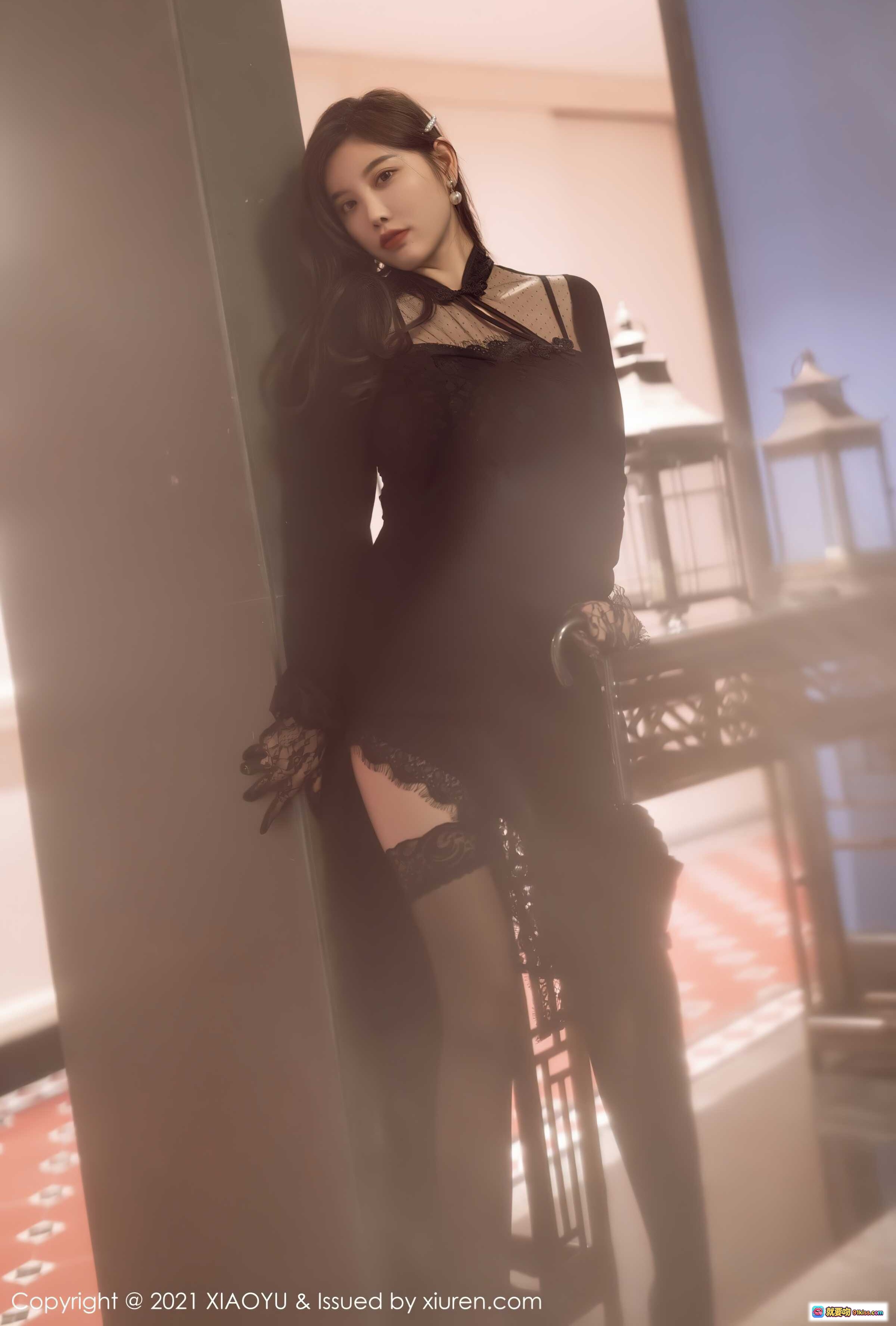 杨晨晨Yome黑丝蕾丝长裙写真 | XIAOYU Vol.612 2021.09.10 优雅性感私房照 - 就要吻