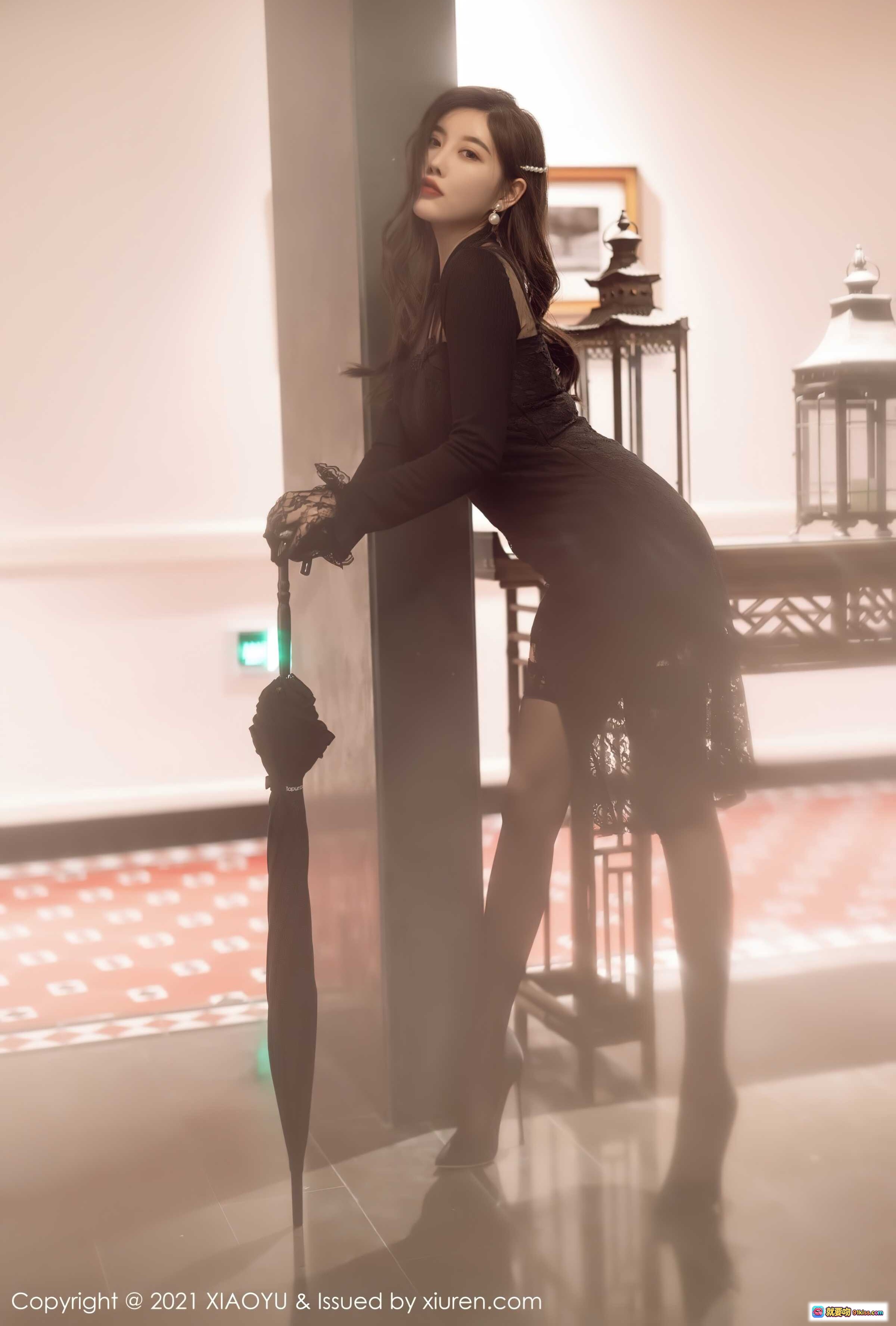 图片[4] - 杨晨晨Yome黑丝蕾丝长裙写真 | XIAOYU Vol.612 2021.09.10 优雅性感私房照 - 就要吻