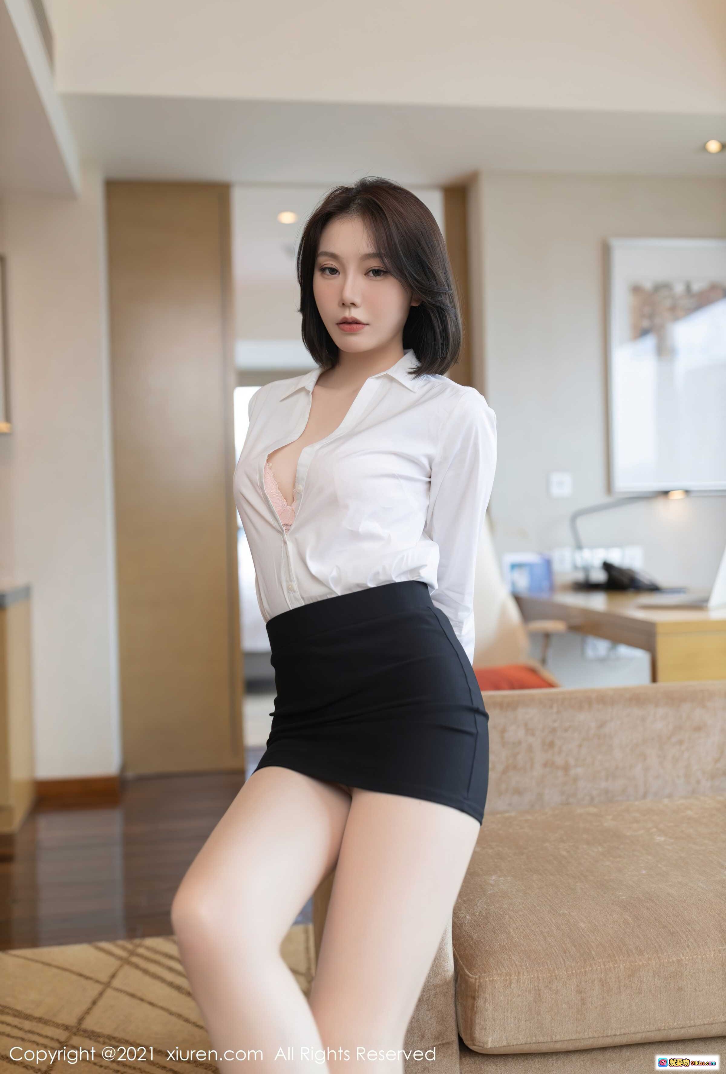 图片[9] - 安然Maleah白衬衫黑短裙职场风写真 | XiuRen秀人网2021.08.16 No.3803优雅性感造型 - 就要吻