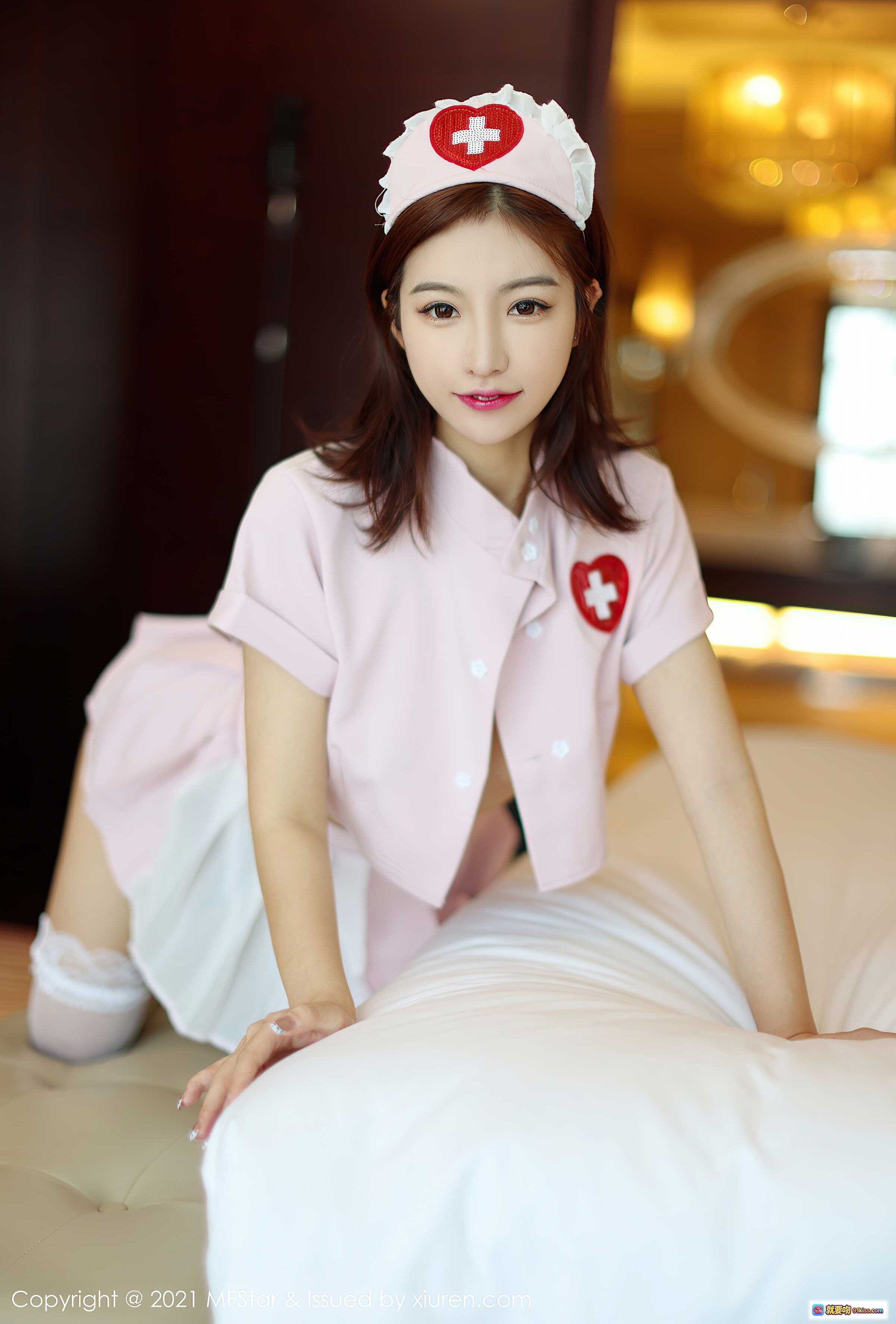 图片[3] - 粉色护士装美女写真｜甜美制服诱惑｜蕾丝长袜美腿｜MFStar模范学院Vol.524人间荒糖 - 就要吻