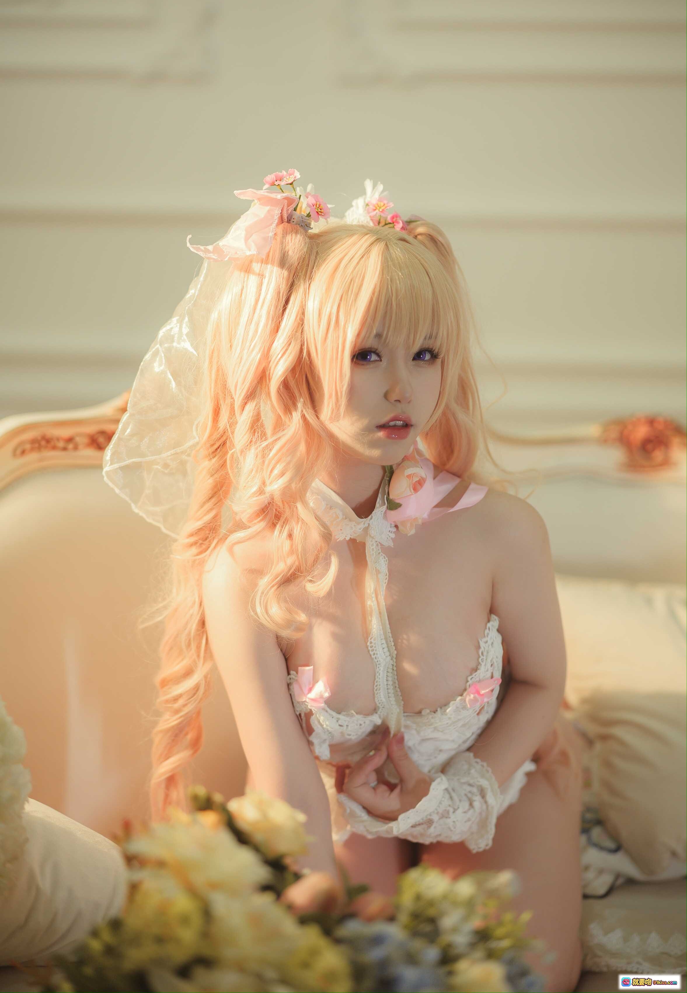 图片[8] - 一北亦北 NO.012 赫克特 Cosplay 写真集 金发双马尾 粉色蕾丝内衣 白色薄纱裙 花饰头纱 甜美性感 姿态撩人 室内柔光拍摄 66P高质图包 - 就要吻