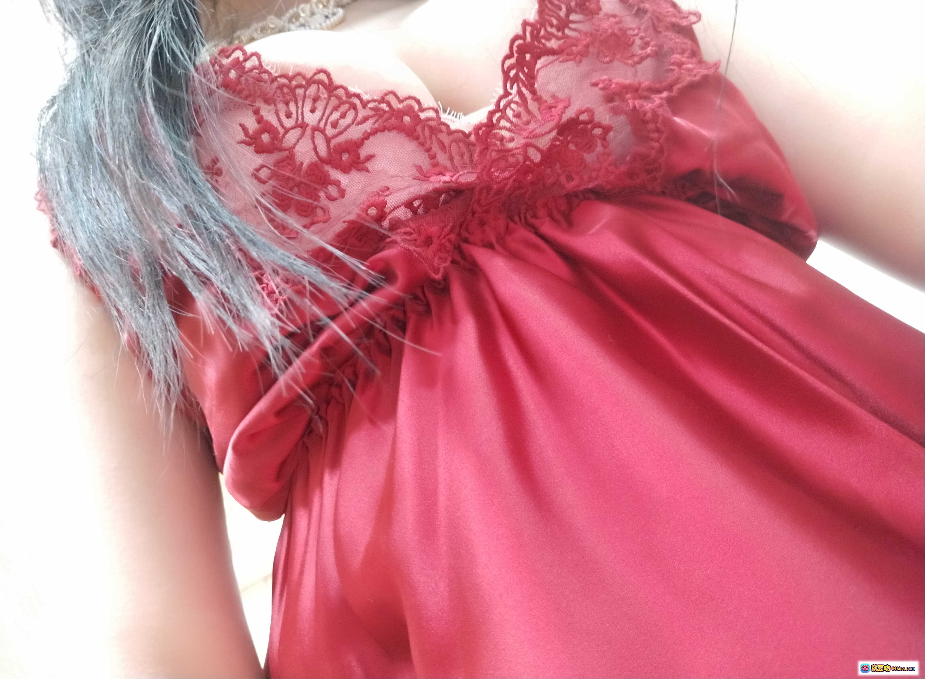 图片[3] - 轩萧学姐NO.012酒红色蕾丝睡衣黑丝美腿写真36P高清图集 - 就要吻