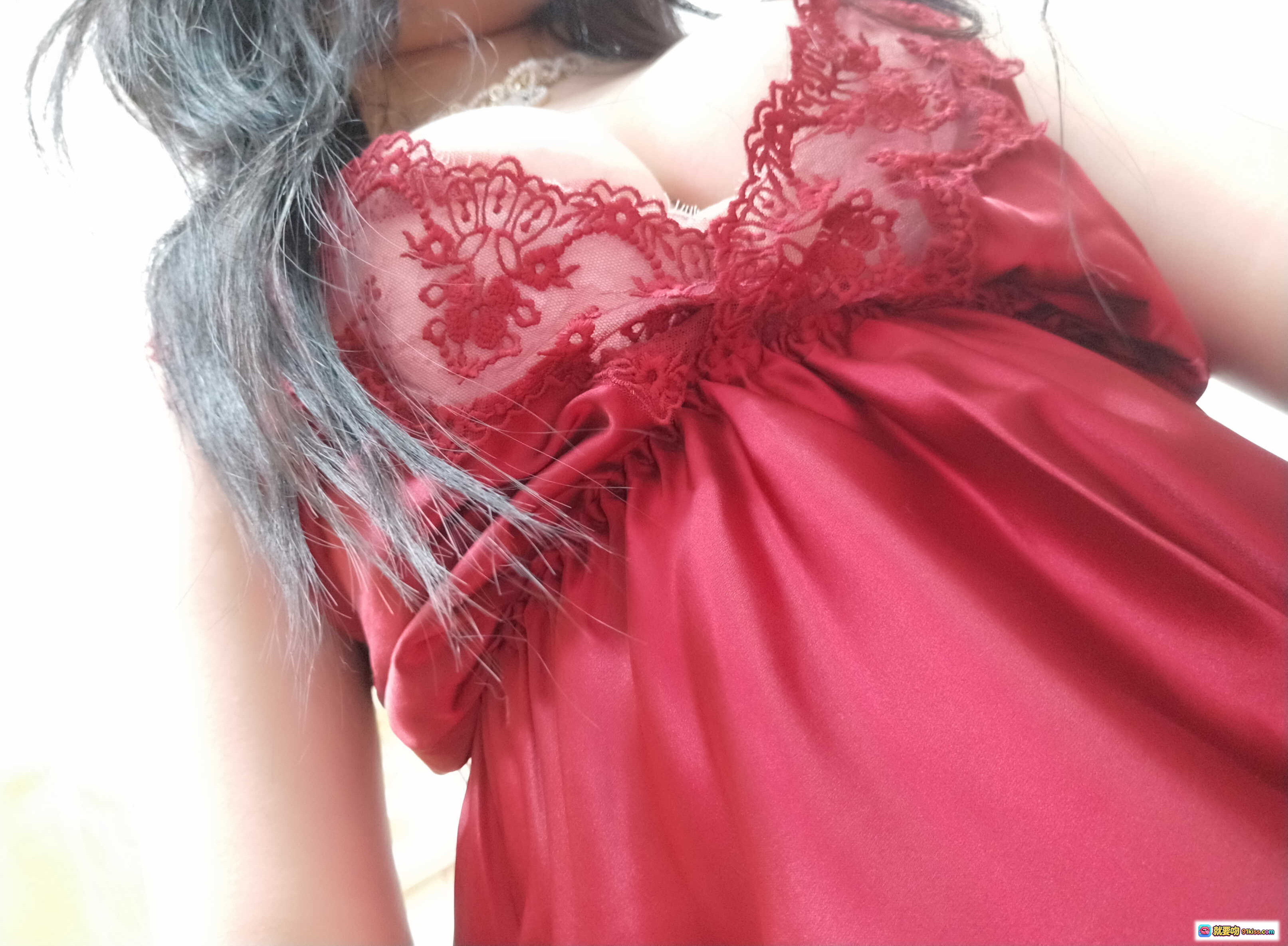 图片[9] - 轩萧学姐NO.012酒红色蕾丝睡衣黑丝美腿写真36P高清图集 - 就要吻