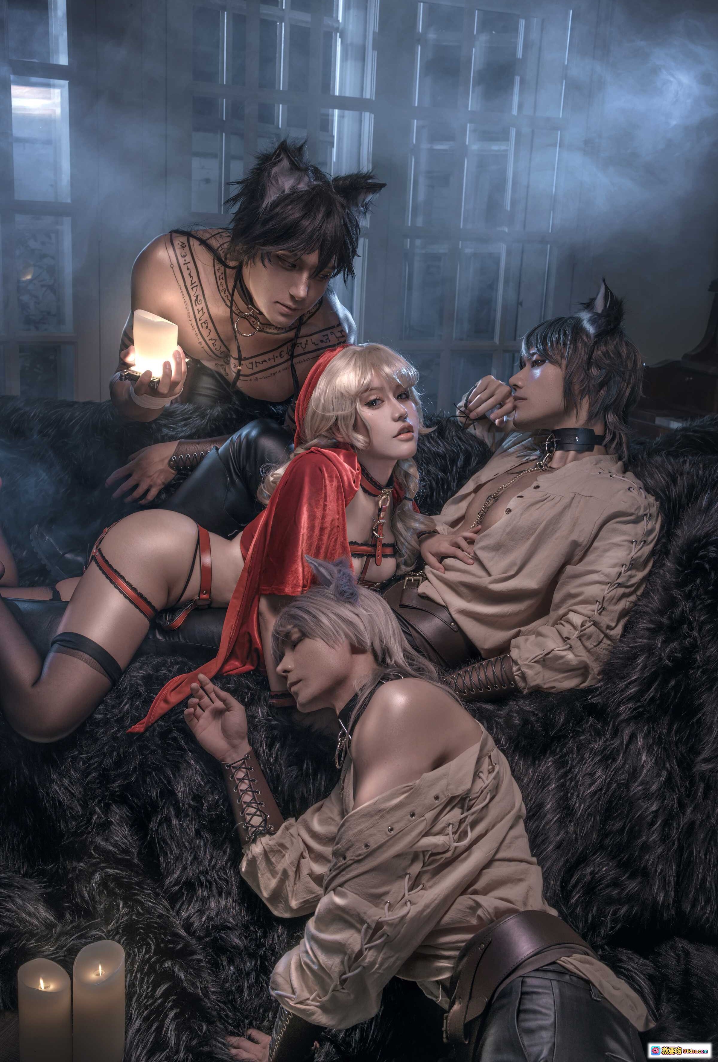 图片[2] - 一笑芳香沁 NO.035 小红帽 Cosplay 精美写真 21P 186MB 哥特风 暗黑系 皮革装 性感诱惑 蜡烛氛围 室内场景 多人互动 情感张力 视觉冲击力强 - 就要吻