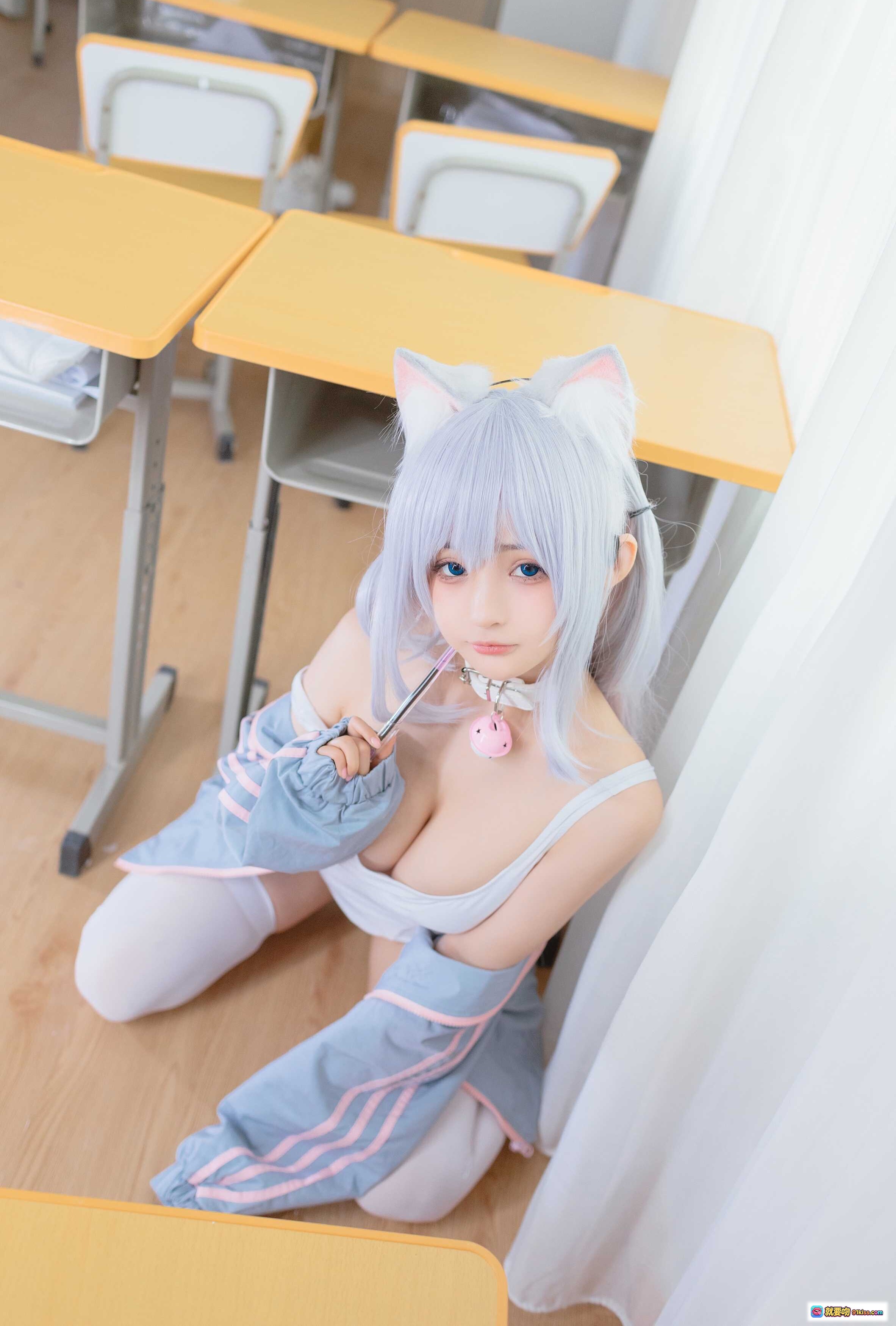 图片[4] - 桜井宁宁NO.036宁宁喵cosplay写真｜浅紫长发猫耳少女｜粉色铃铛项圈｜蓝粉条纹露肩装｜高清49P甜美萌系私房照 - 就要吻