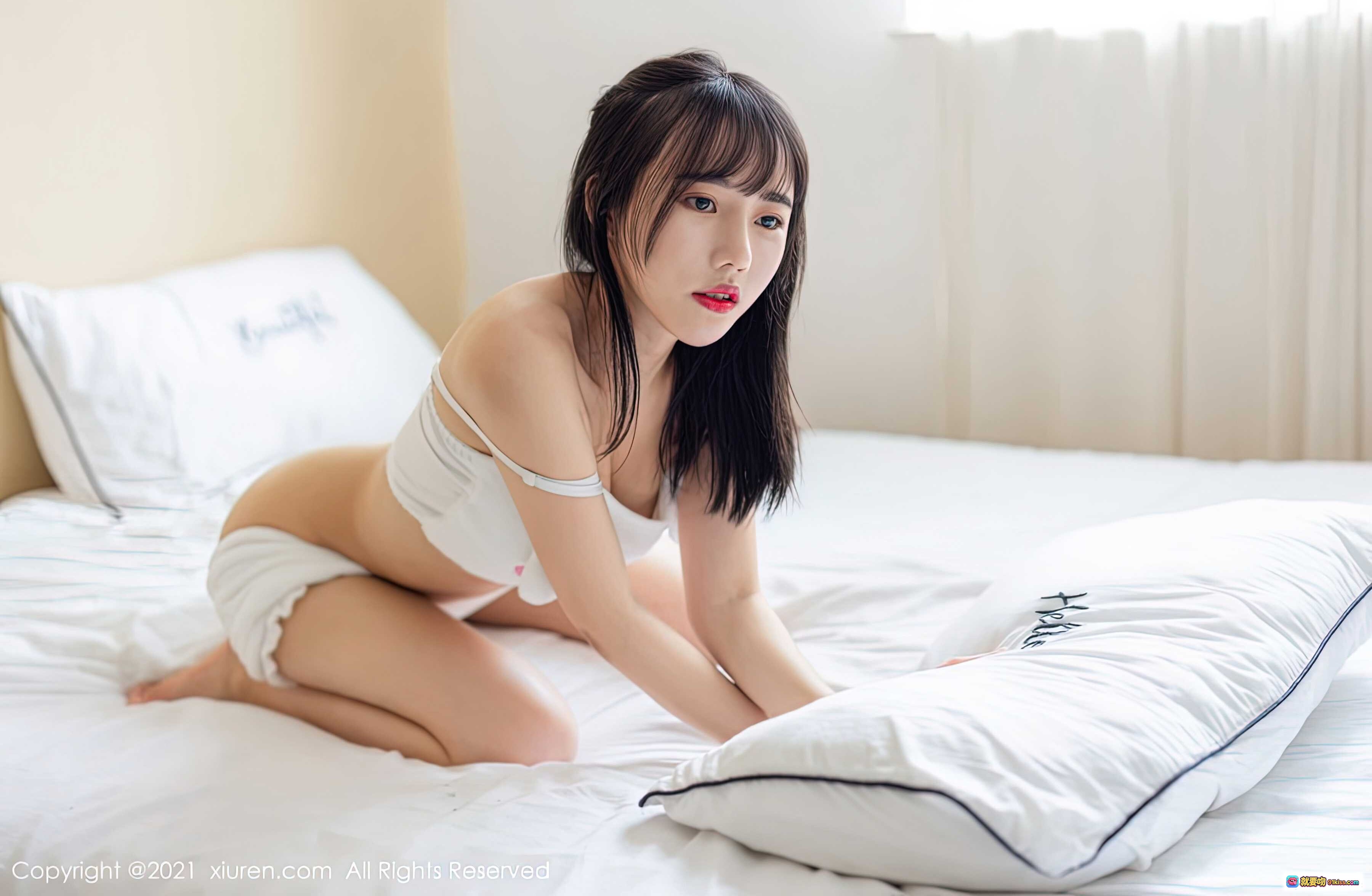 图片[8] - 唐心白色兔耳内衣写真 | XiuRen秀人网2021.05.25 No.3457 | 室内跪姿私房美图 | 清新自然居家风 | 红唇黑发少女感 - 就要吻