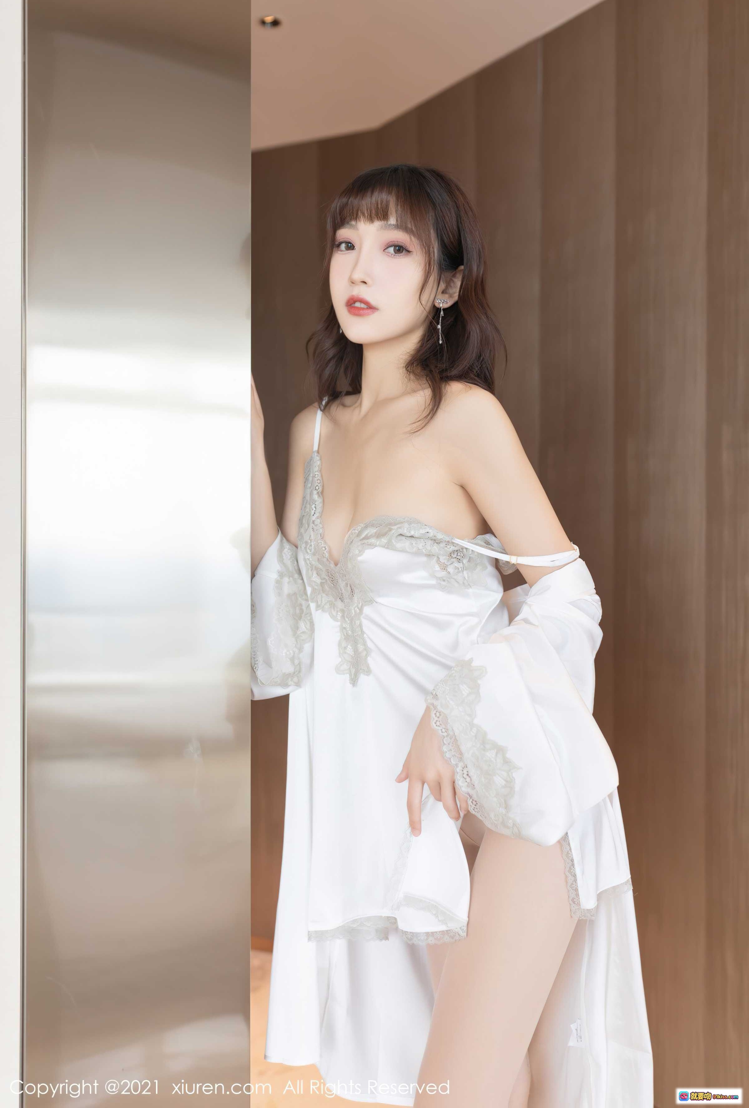 图片[8] - 陆萱萱白色蕾丝睡衣写真 | 优雅性感居家风 | XiuRen秀人网No.3861高清图集 - 就要吻