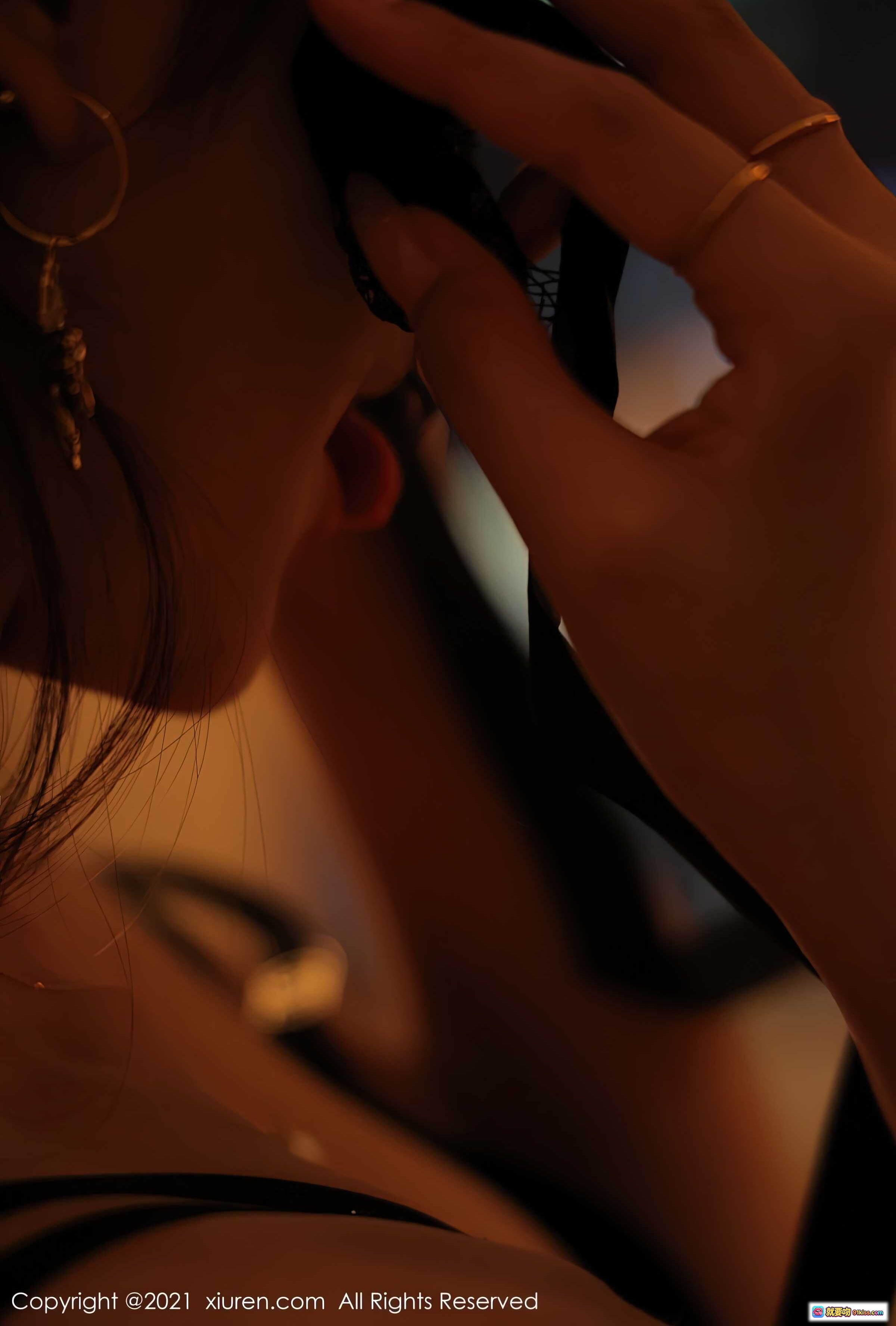 图片[8] - 周慕汐baby黑丝美腿高跟性感写真 – XiuRen秀人网2021.07.09 No.3647 精美室内私房摄影 - 就要吻