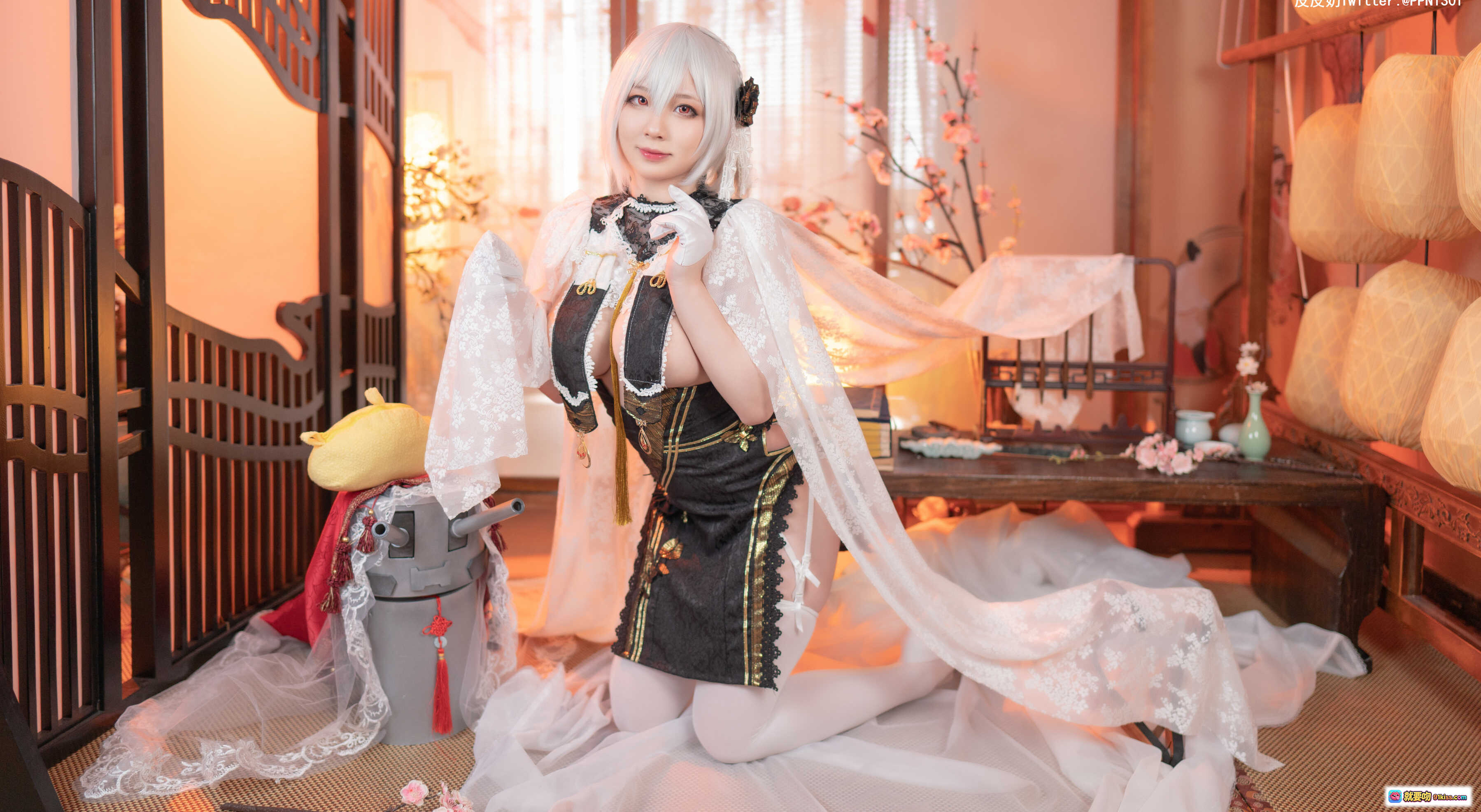 图片[10] - 皮皮奶NO.042天狼星cos写真｜白发女仆装+蕾丝袜+红丝带+甜酷少女风｜38P高清图集 - 就要吻