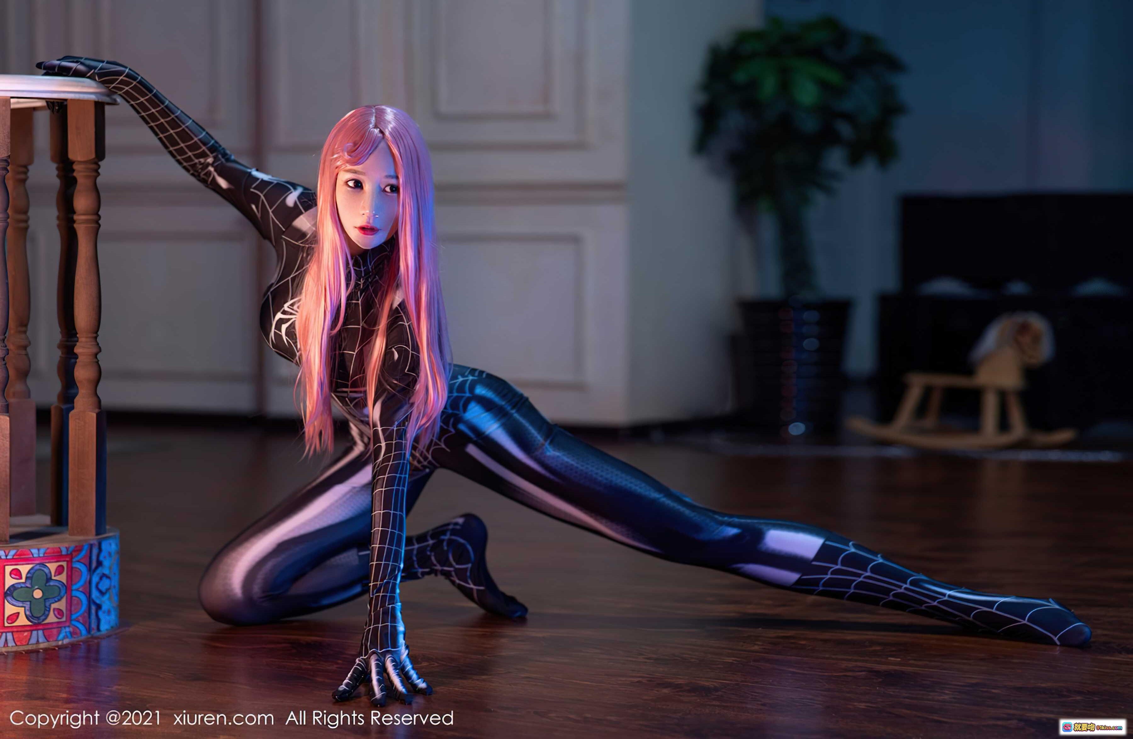 图片[3] - 顾乔楠Cora蜘蛛侠紧身衣写真｜粉色长发性感姿势｜室内光影艺术摄影｜XIUREN秀人网2021.10.15 No.4070 - 就要吻