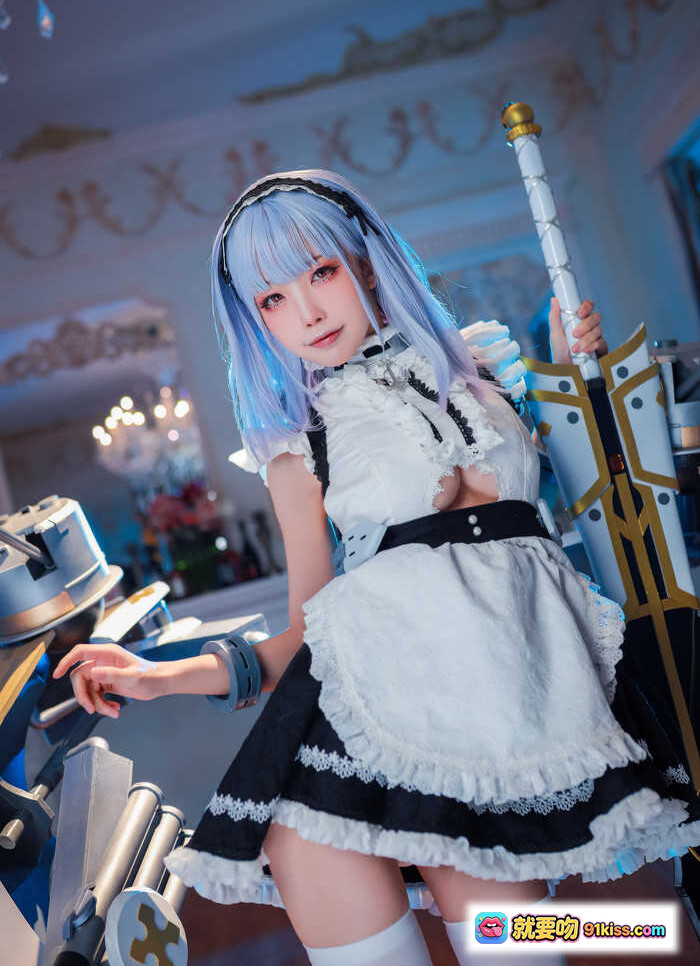 水淼Aqua NO.093 黛朵 Cosplay 精美女仆装 蓝发少女 持剑姿势 华丽室内场景 17P高清图集 - 就要吻