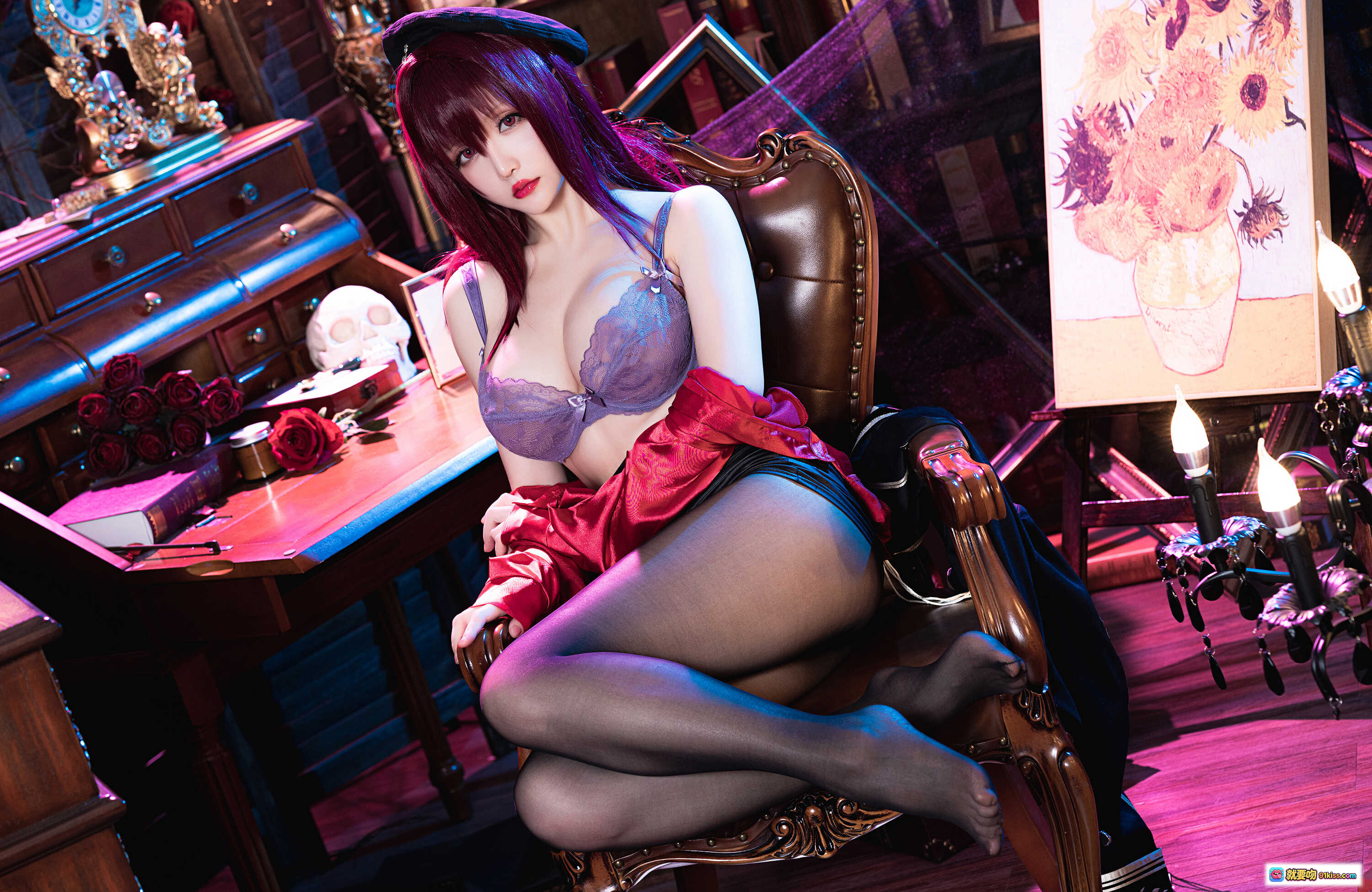 图片[8] - 星之迟迟NO.095斯卡哈真红教枪Cosplay写真｜华丽暗黑风制服美腿坐姿摄影集 - 就要吻