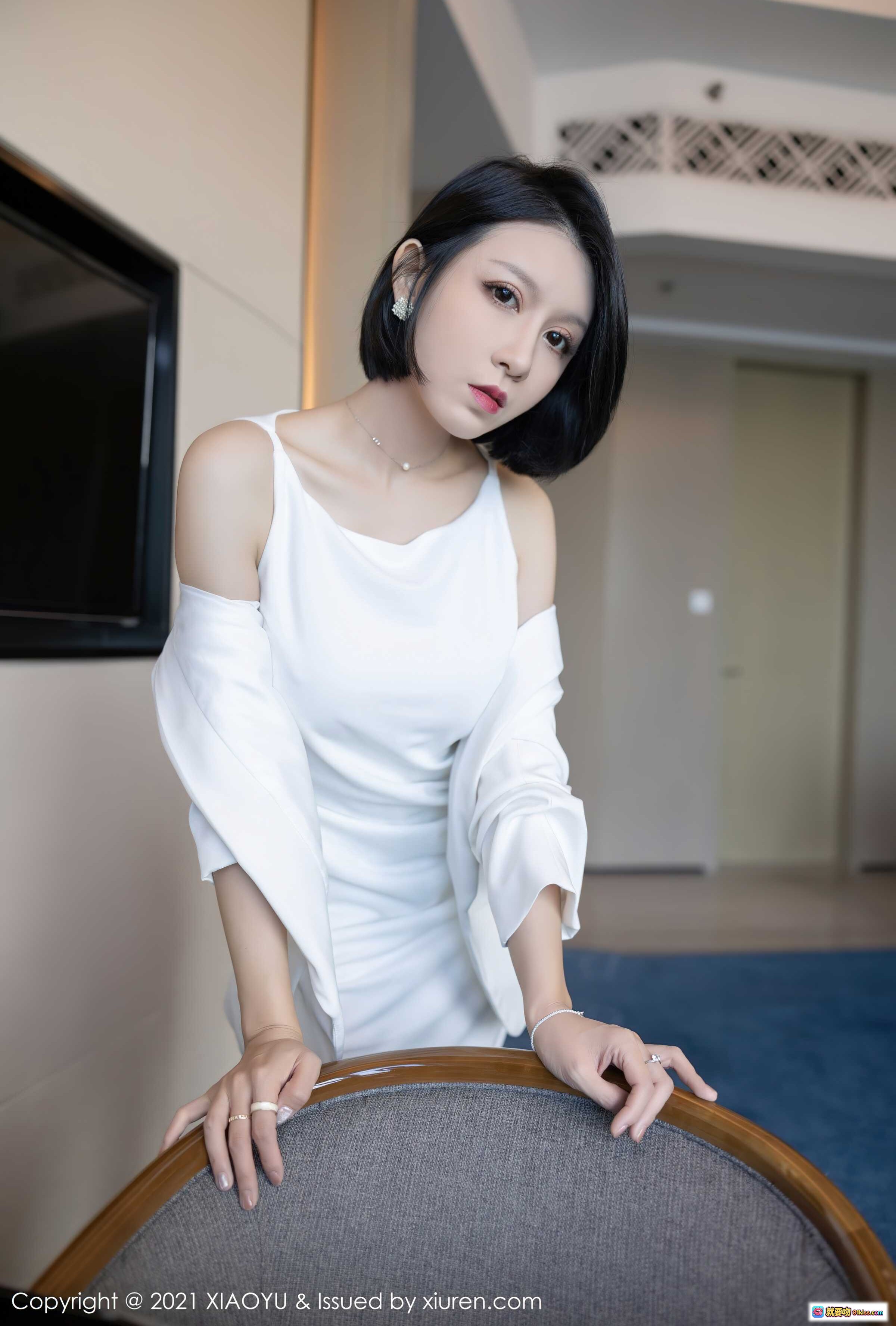 图片[5] - XIAOYU语画界2021.10.12 Vol.630 潘朵拉 白色西装套装短发美女优雅写真高清图集 - 就要吻