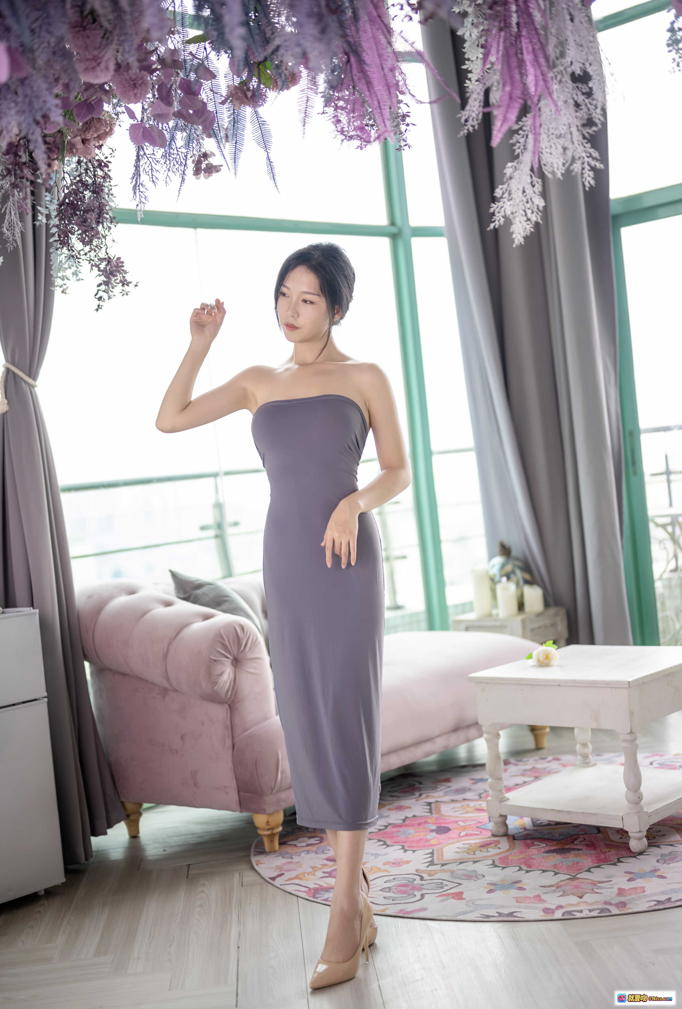 图片[10] - 抖娘利世NO.059吉他妹妹优雅紫裙花间写真42P高清美图 - 就要吻