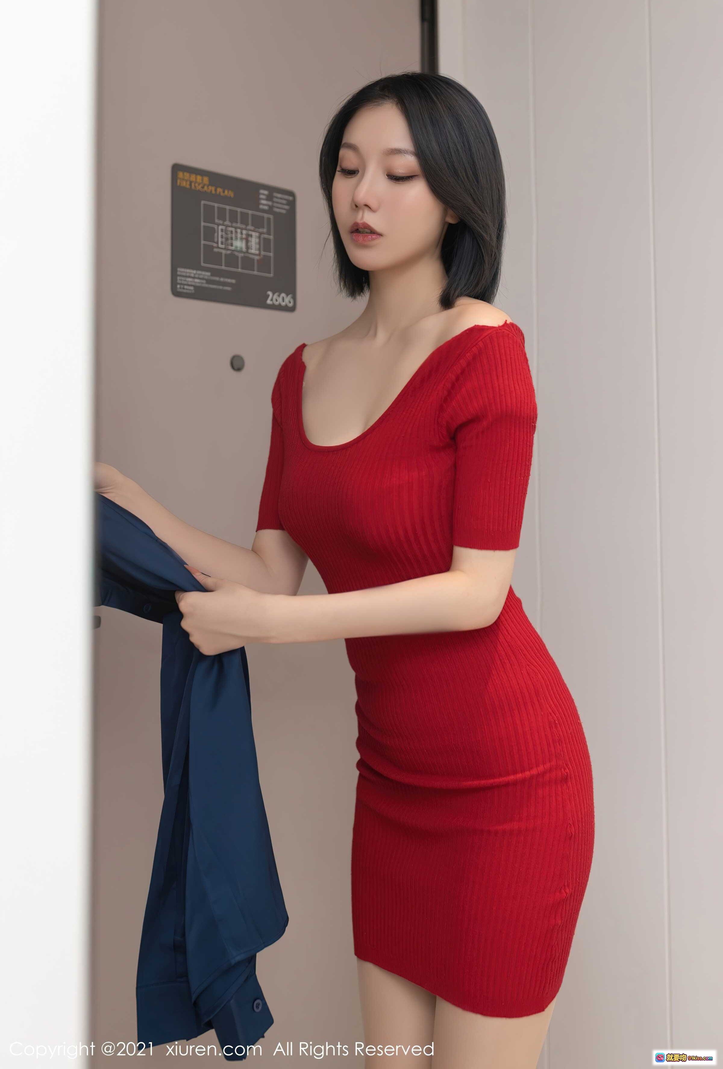 图片[8] - 安然Maleah红色紧身短裙性感写真 – XIUREN秀人网2021.10.18 No.4077 高跟美腿室内门边姿态 - 就要吻