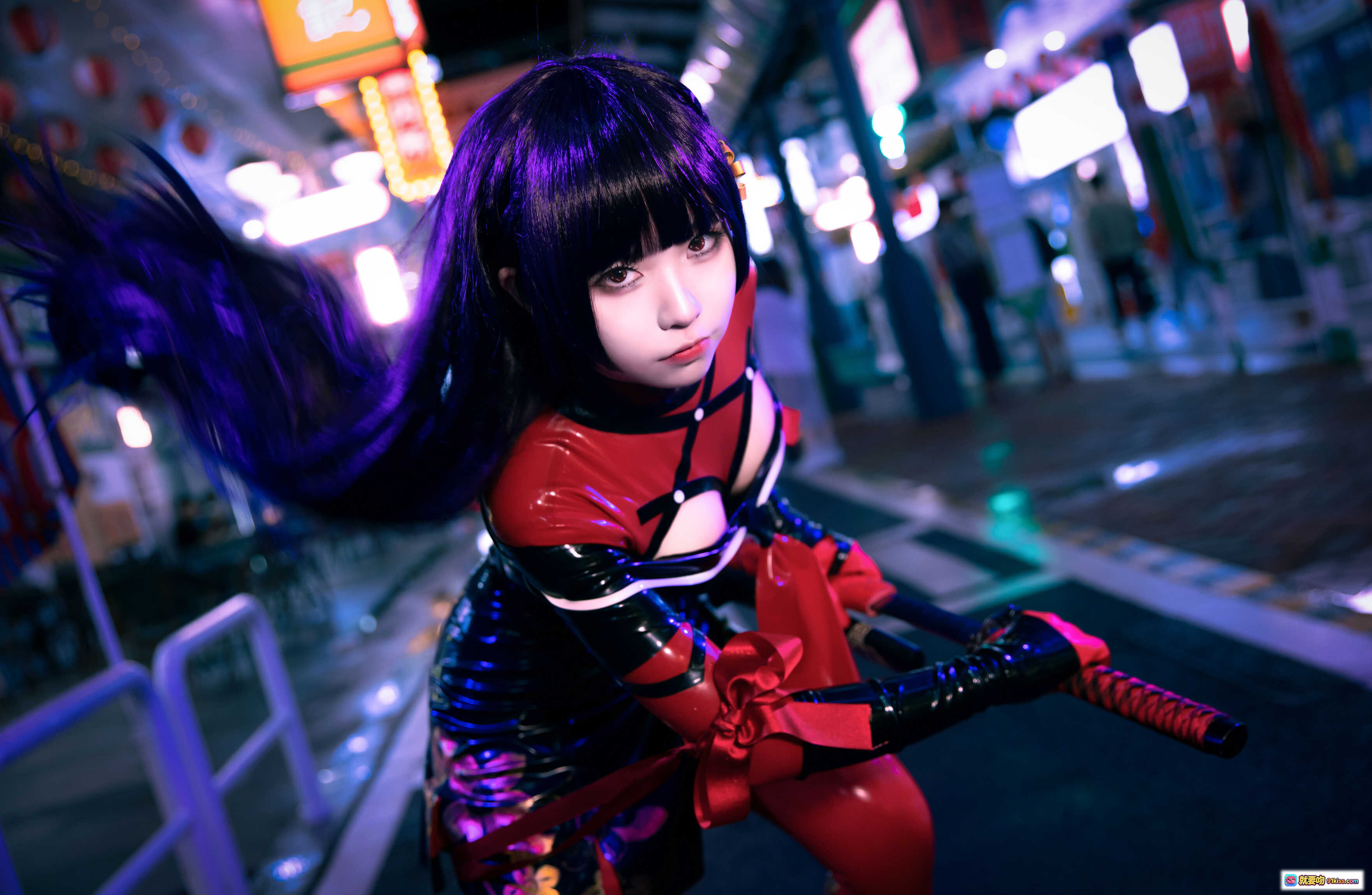 图片[4] - 菊千代Cosplay写真 | 紫发武士刀造型 | 黑红紧身战衣 | 夜景霓虹楼梯拍摄 | G44不会受伤NO.042高清20P - 就要吻