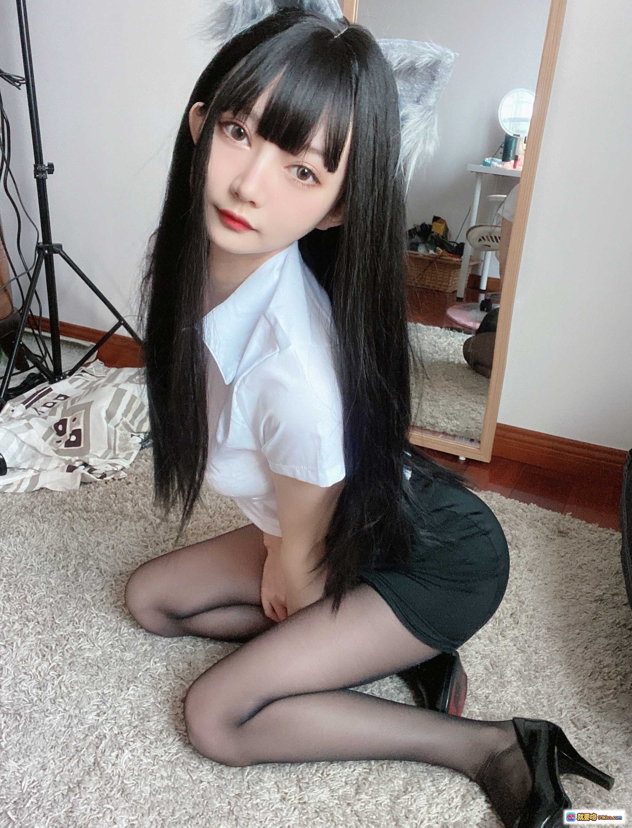 图片[10] - 51酱 NO.003 OL制服黑丝美腿猫耳少女写真20P高清图集 - 就要吻