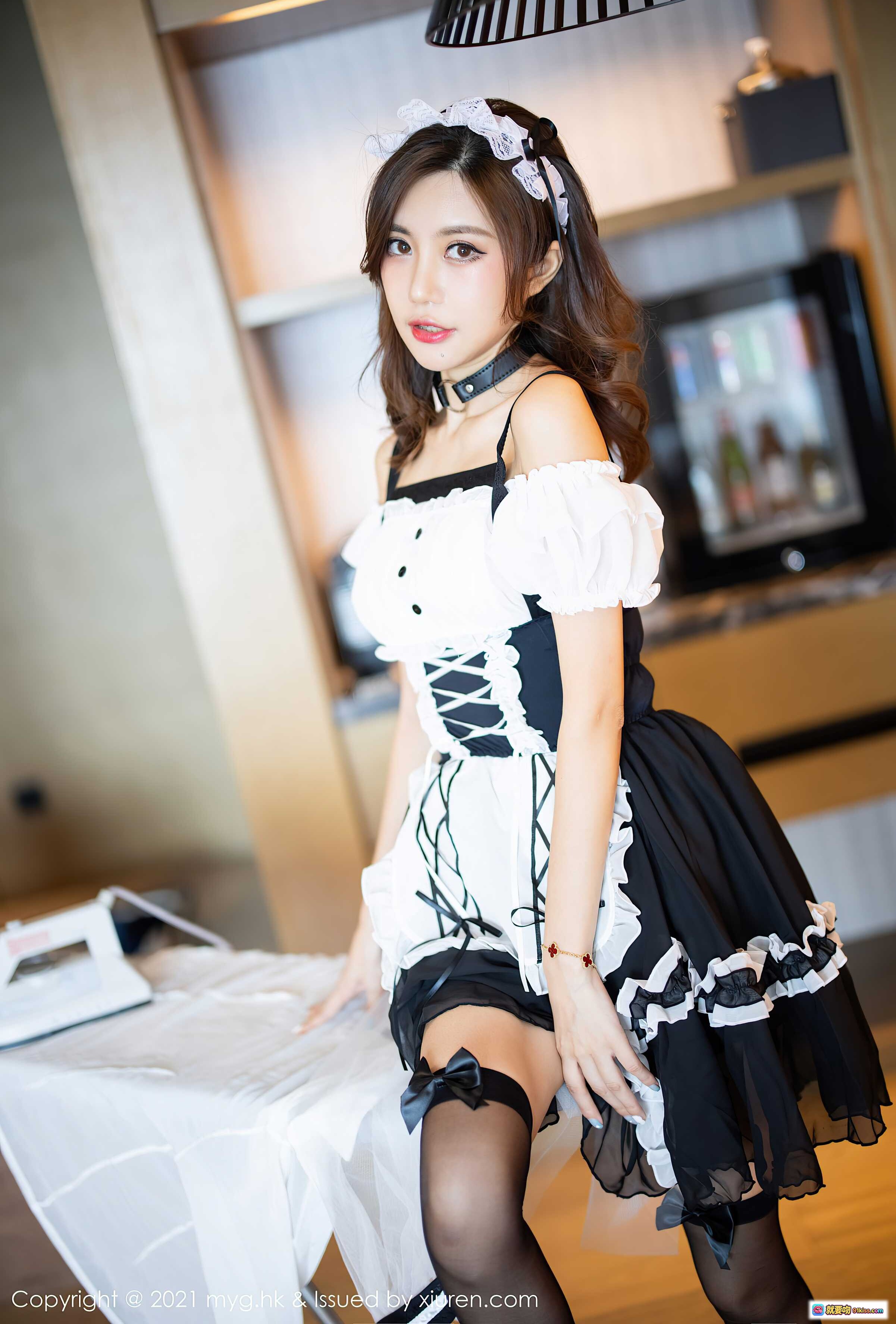 图片[9] - 绮里嘉ula女仆制服写真｜MyGirl美媛馆VOL.588｜2021.09.03｜甜美可爱女仆装｜居家熨衣场景｜精致头饰与蕾丝细节 - 就要吻
