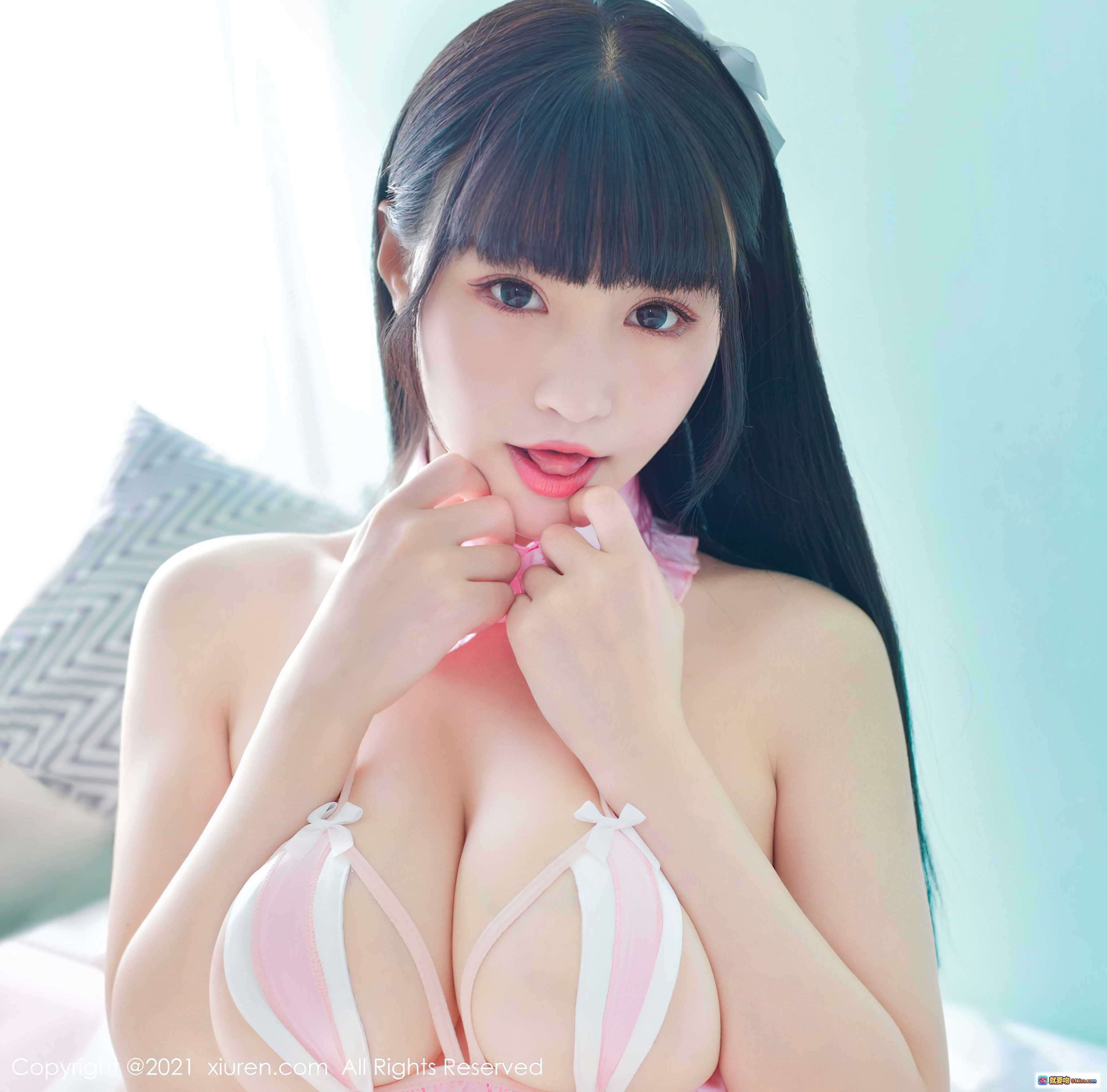 图片[1] - 朱可儿粉色系内衣写真 | 秀人网No.4123 | 甜美少女风 | 长发齐刘海 | 室内私房摄影 | 2021年10月27日发布 - 就要吻