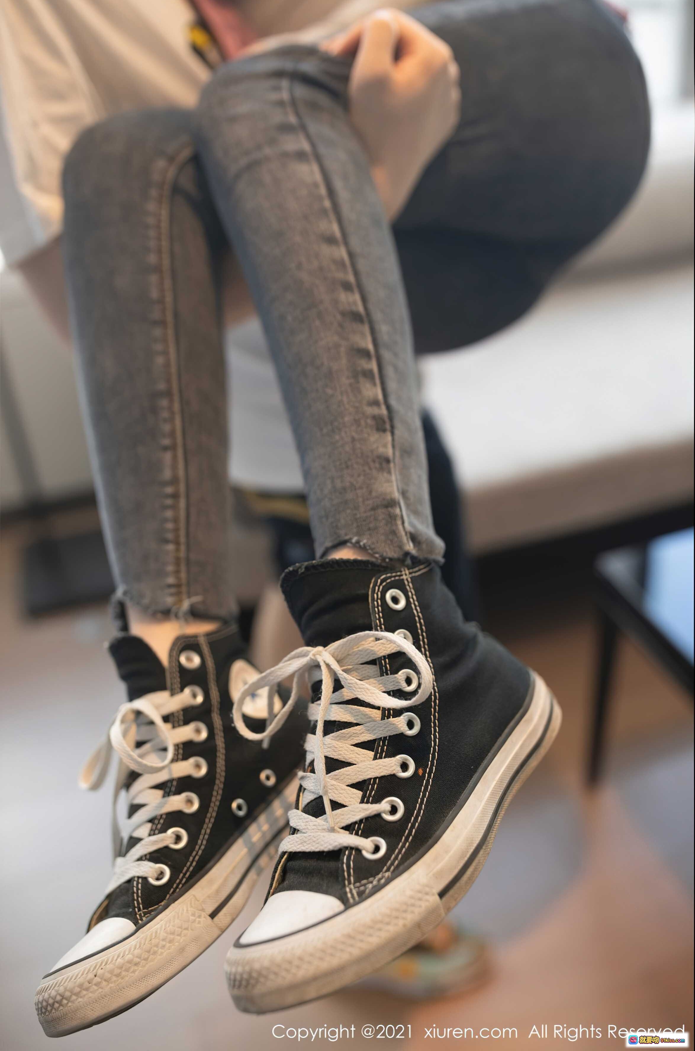 图片[6] - 鱼子酱Fish优雅推门瞬间 | 木质门把手特写 | XiuRen秀人网2021.08.20 No.3828高清写真 - 就要吻