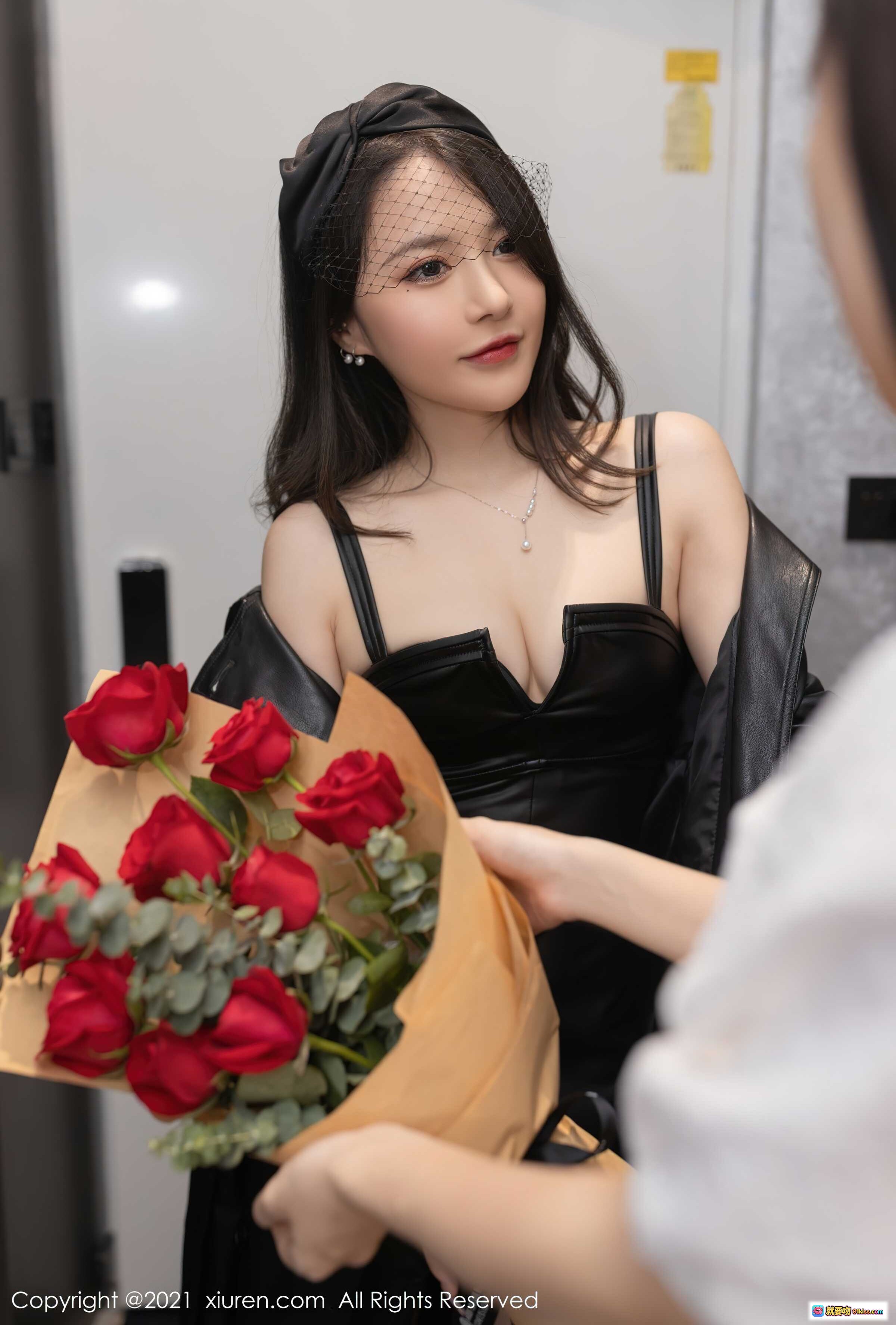 图片[6] - 鱼子酱Fish优雅点烛瞬间｜白色蕾丝裙温柔氛围感｜XIUREN秀人网2021.09.29 No.4021高清写真 - 就要吻