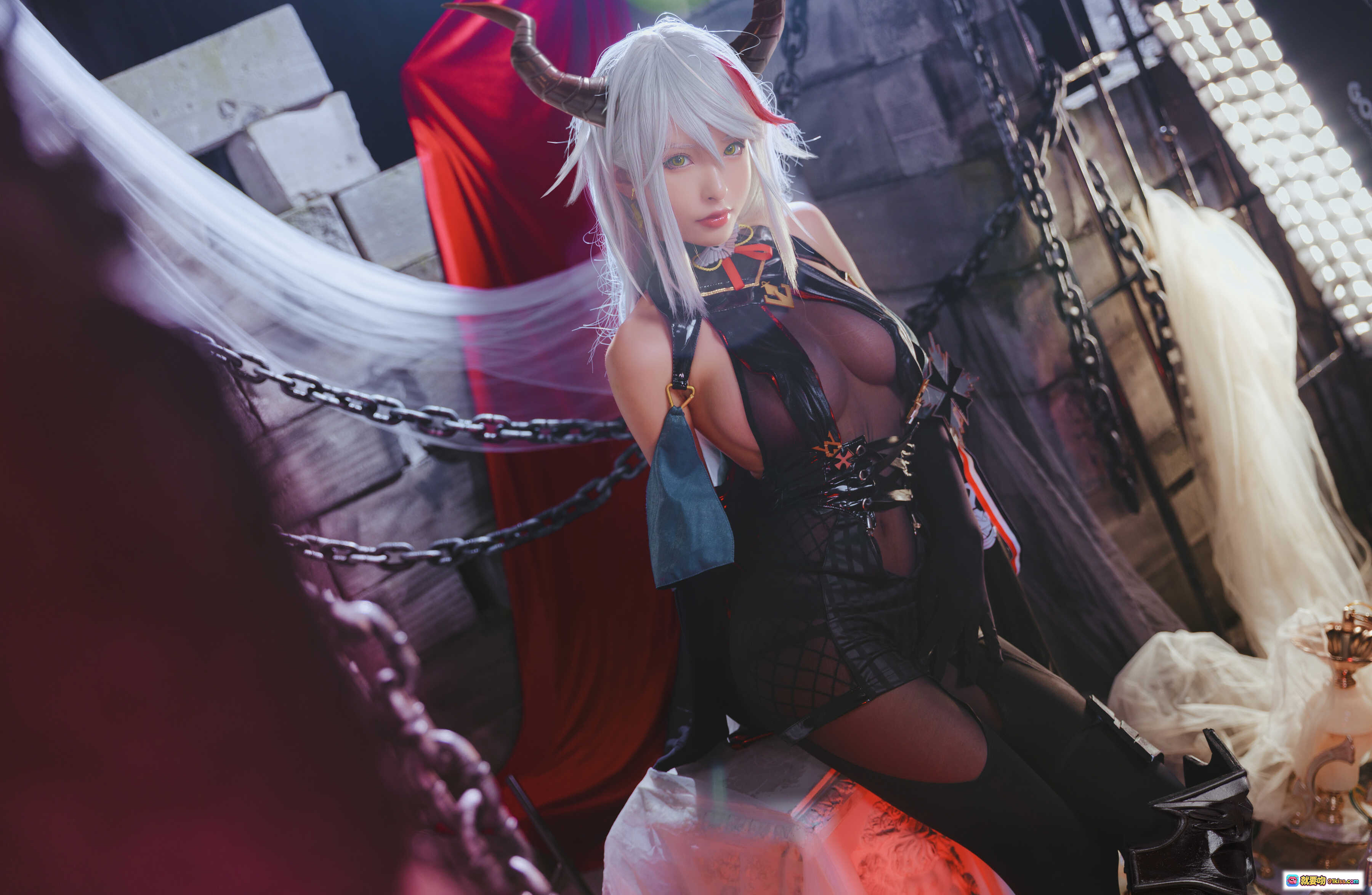 图片[2] - 清水由乃NO.028埃吉尔cosplay写真 | 白发红瞳黑丝蕾丝装 | 暗黑系性感角色扮演 | 高清41P美图 - 就要吻