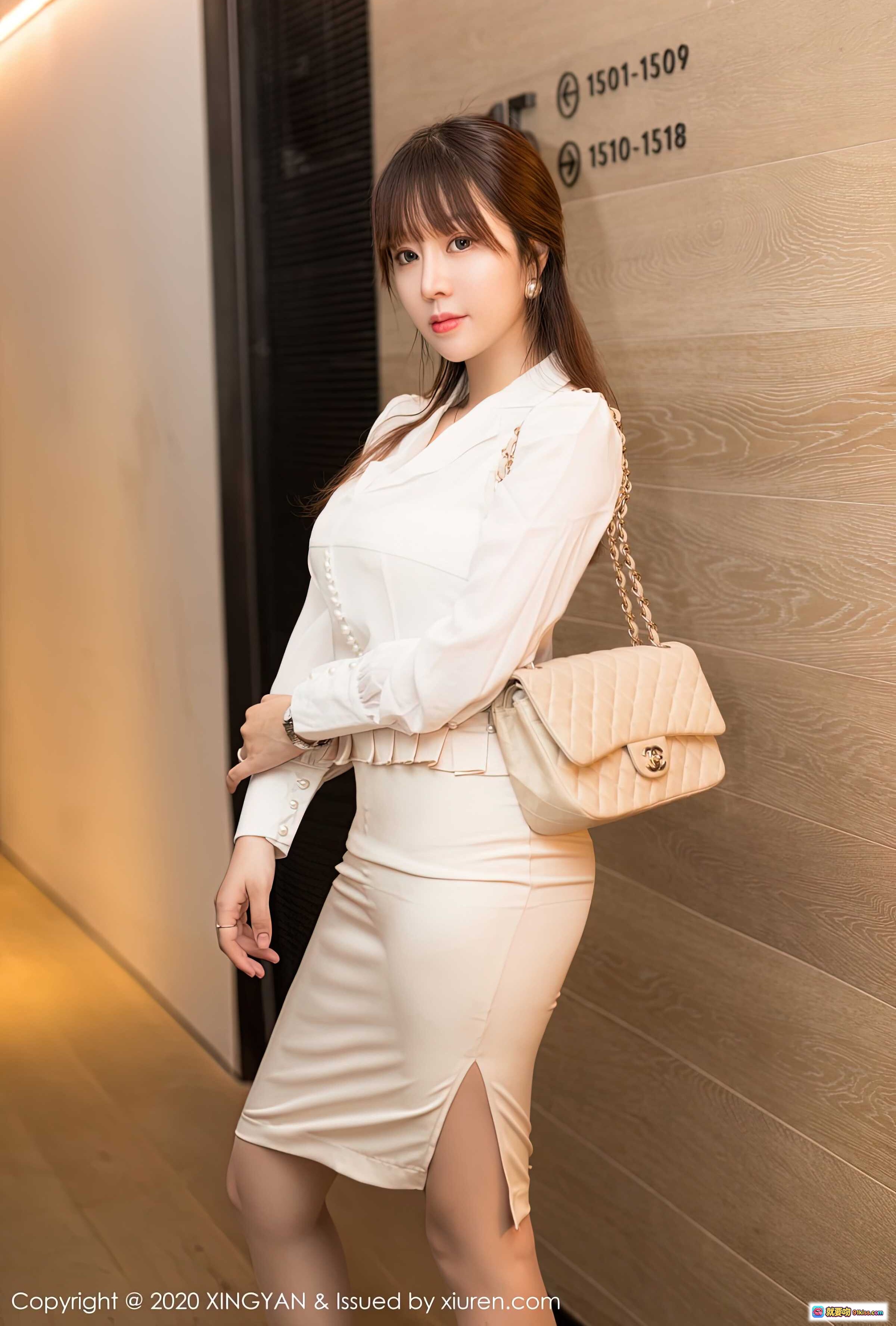 图片[1] - 王雨纯优雅白衬衫包臀裙写真 | 高清时尚人像摄影 | XINGYAN 2020 Vol.136 - 就要吻