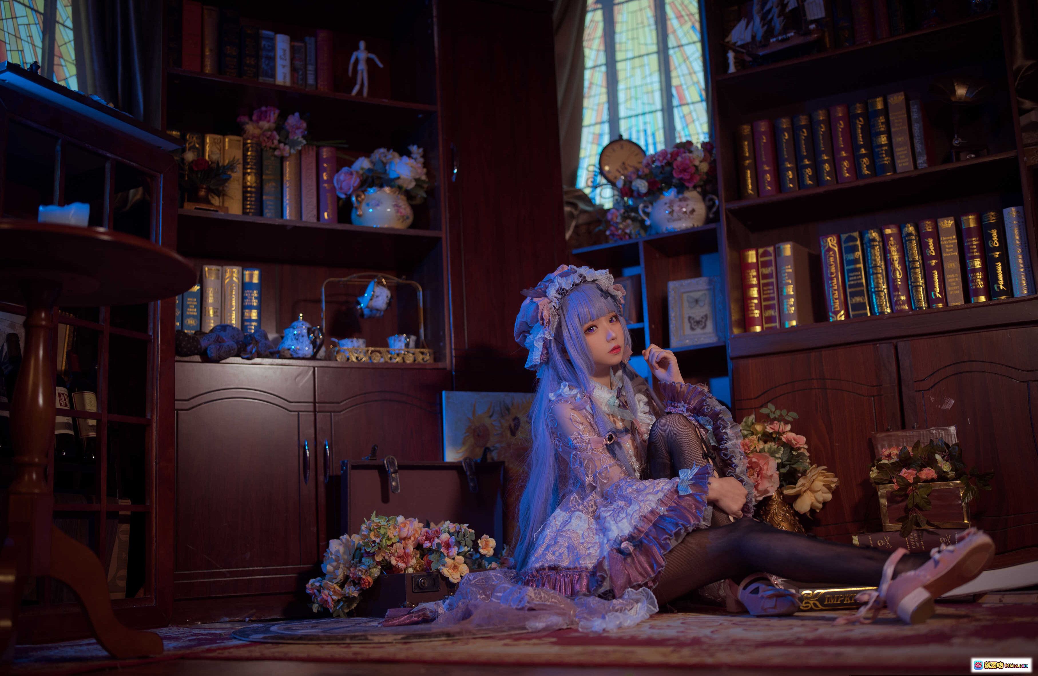 图片[3] - 花柒Hana NO.010 帕秋莉睡衣洛丽塔cos写真 | 紫发蕾丝裙书房花束复古风少女写真 - 就要吻