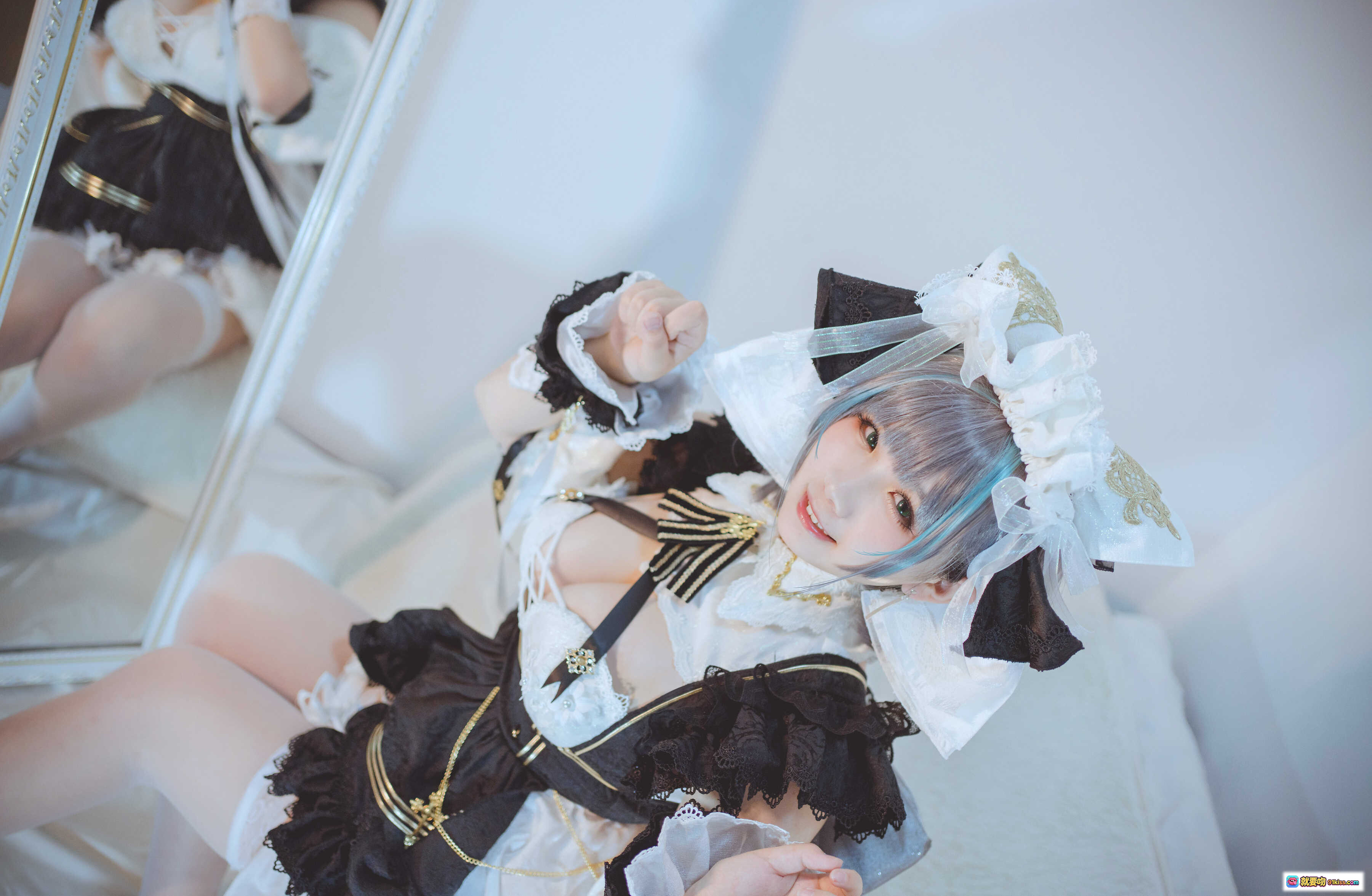图片[4] - 阿半cos柴郡女仆装写真｜黑白色洛丽塔蕾丝裙｜精致头饰与蝴蝶结｜42P高清美图 - 就要吻