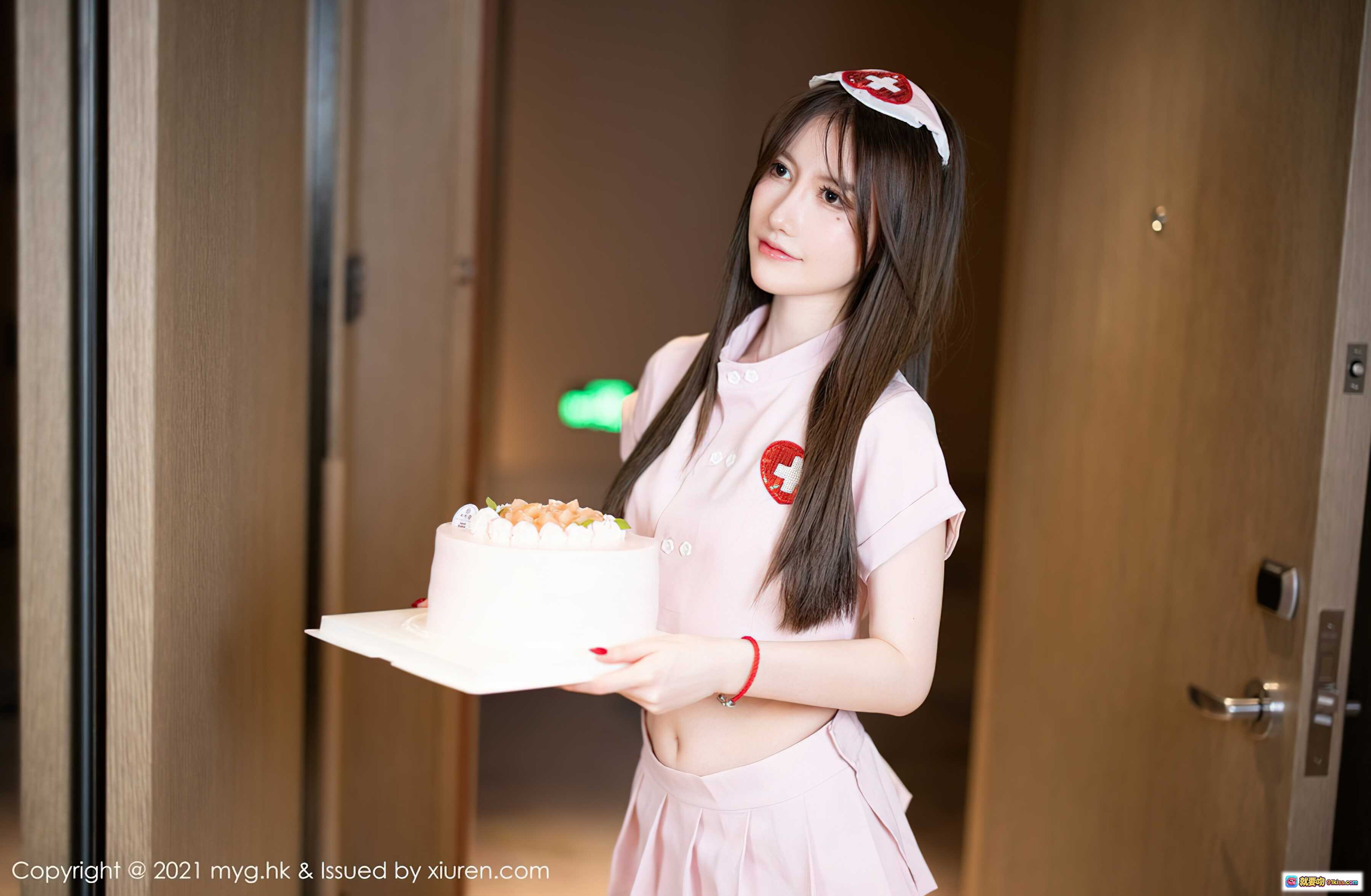 图片[3] - 美桃酱粉色护士装持蛋糕写真 | MyGirl美媛馆Vol.615 | 丝袜高跟美腿 | 2021年11月10日发布 - 就要吻