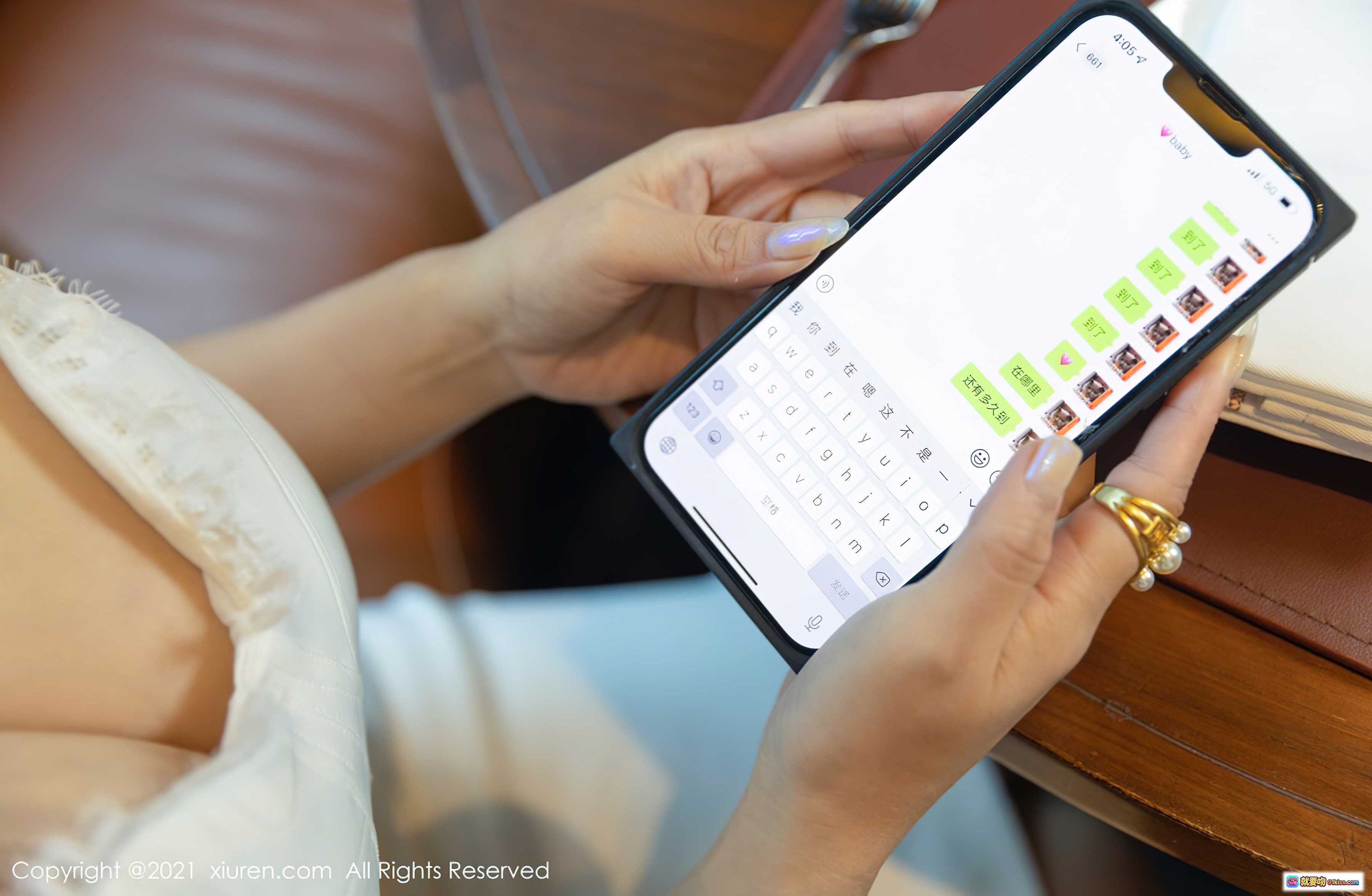 图片[2] - 允爾优雅用餐时刻 | 手机聊天界面特写 | 精致戒指与蕾丝细节 | XIUREN秀人网2021.11.02 No.4155 - 就要吻