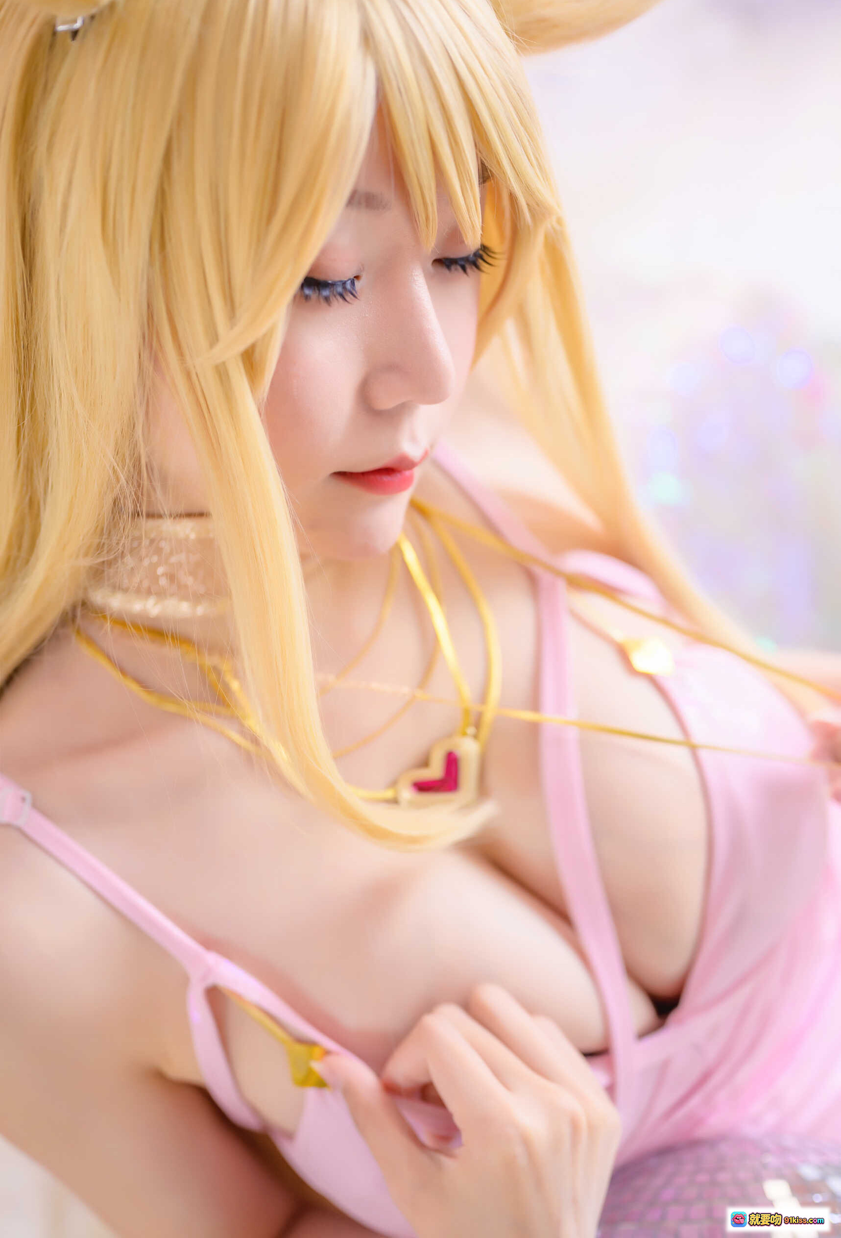 图片[3] - 香草喵露露NO.020阿狸同人Cosplay写真 粉色兔耳少女萌系私房照 25P高清图集 - 就要吻