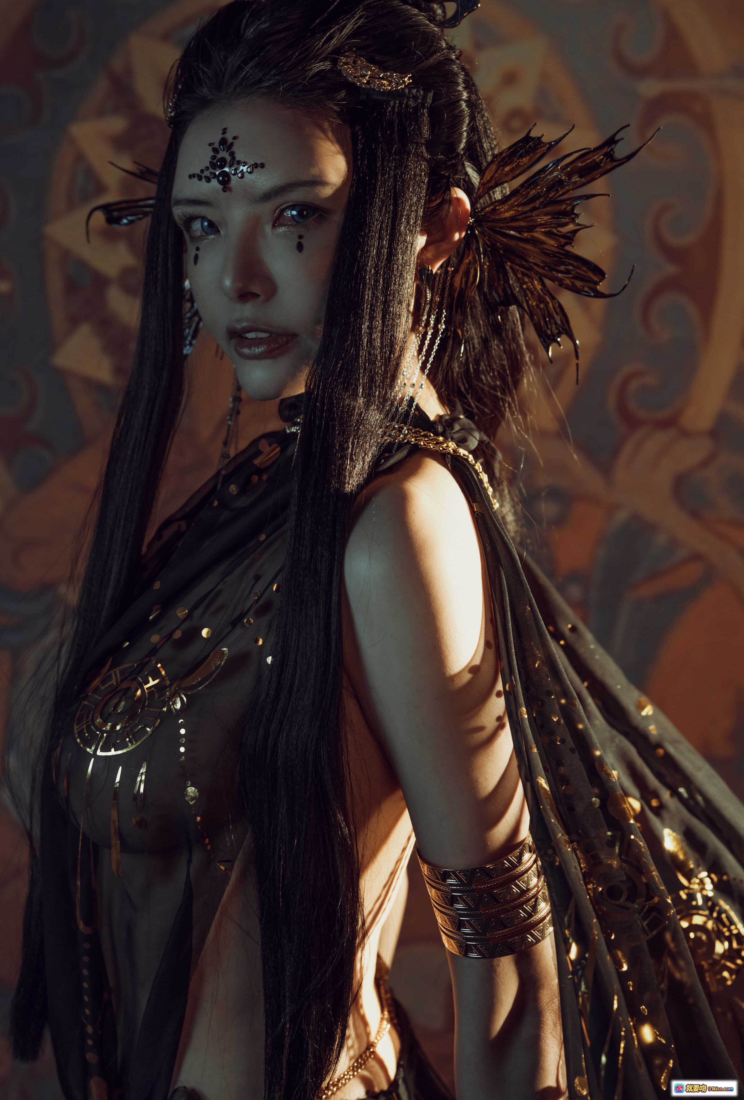 图片[6] - 秋和柯基NO.059黑敦煌写真｜神秘异域风·金色饰品·古典美人体态·敦煌壁画背景·43P高清图集 - 就要吻