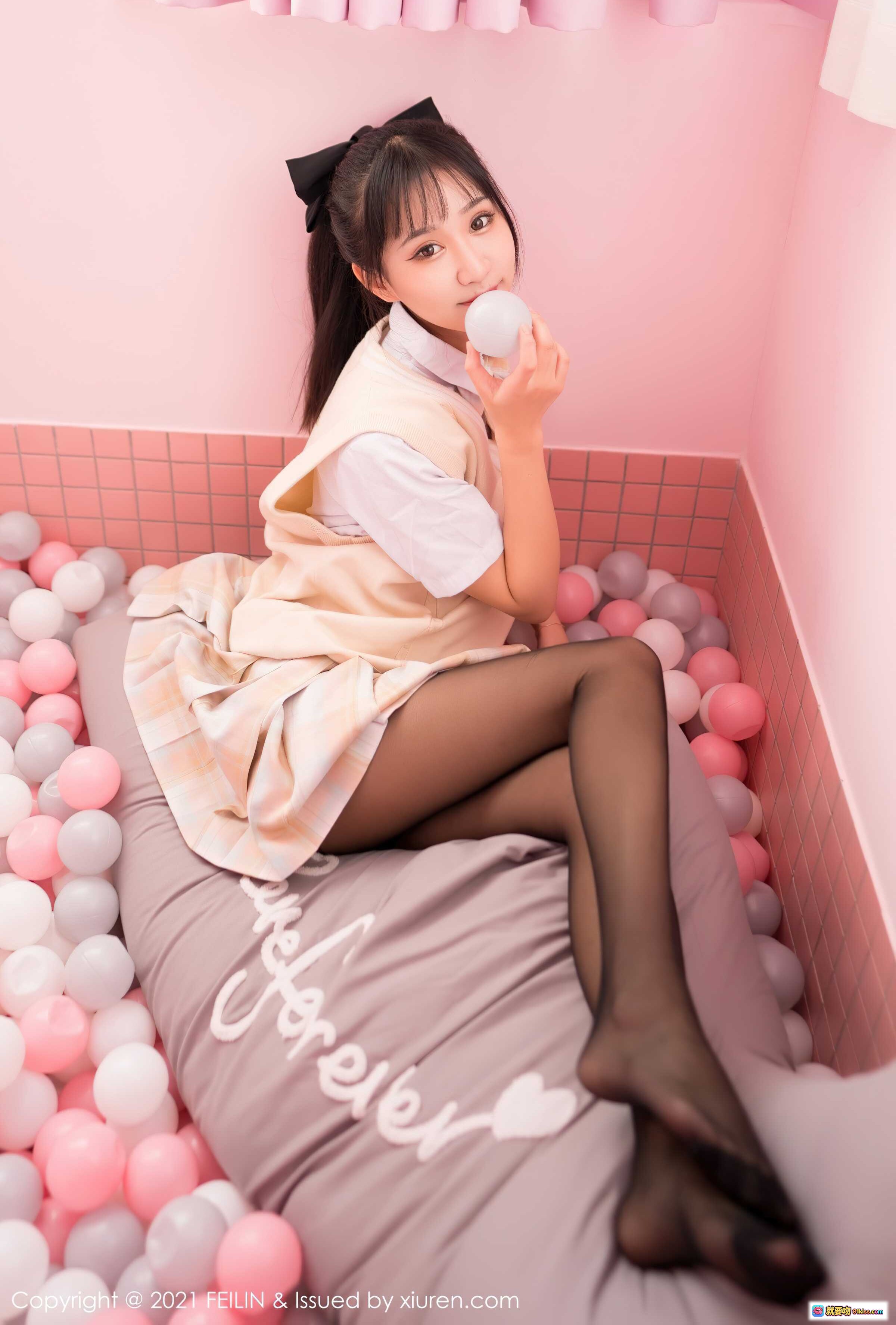 图片[6] - 小果冻儿粉色球池写真 | 甜美少女风 | 黑丝美腿 | 蝴蝶结发饰 | 2021FEILIN Vol.417高清图集 - 就要吻